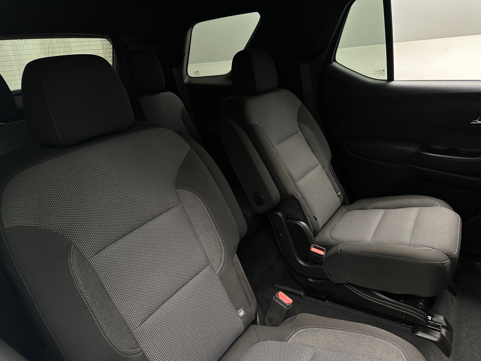 Thumbnail: 2023 Chevrolet Traverse - 6
