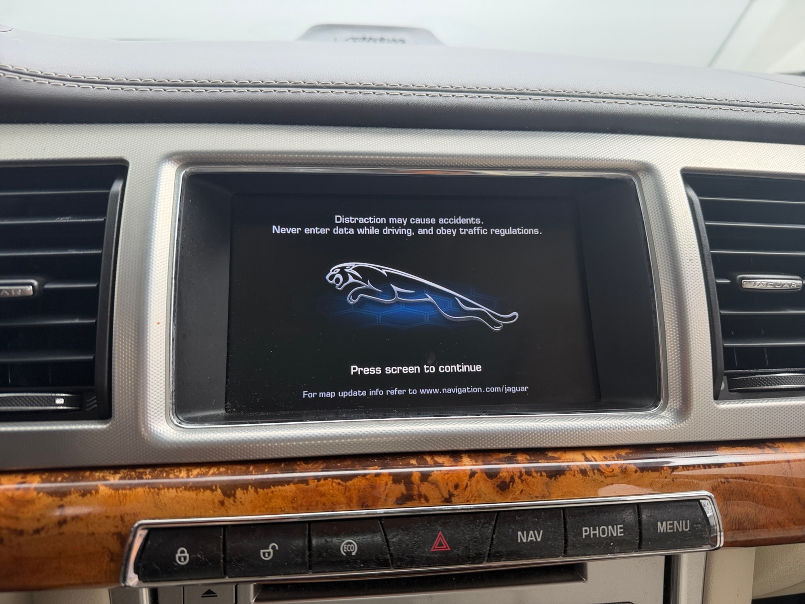 Thumbnail: 2015 Jaguar XF - 3