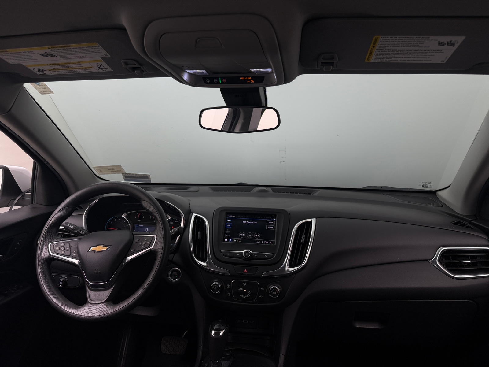 Thumbnail: 2021 Chevrolet Equinox - 3
