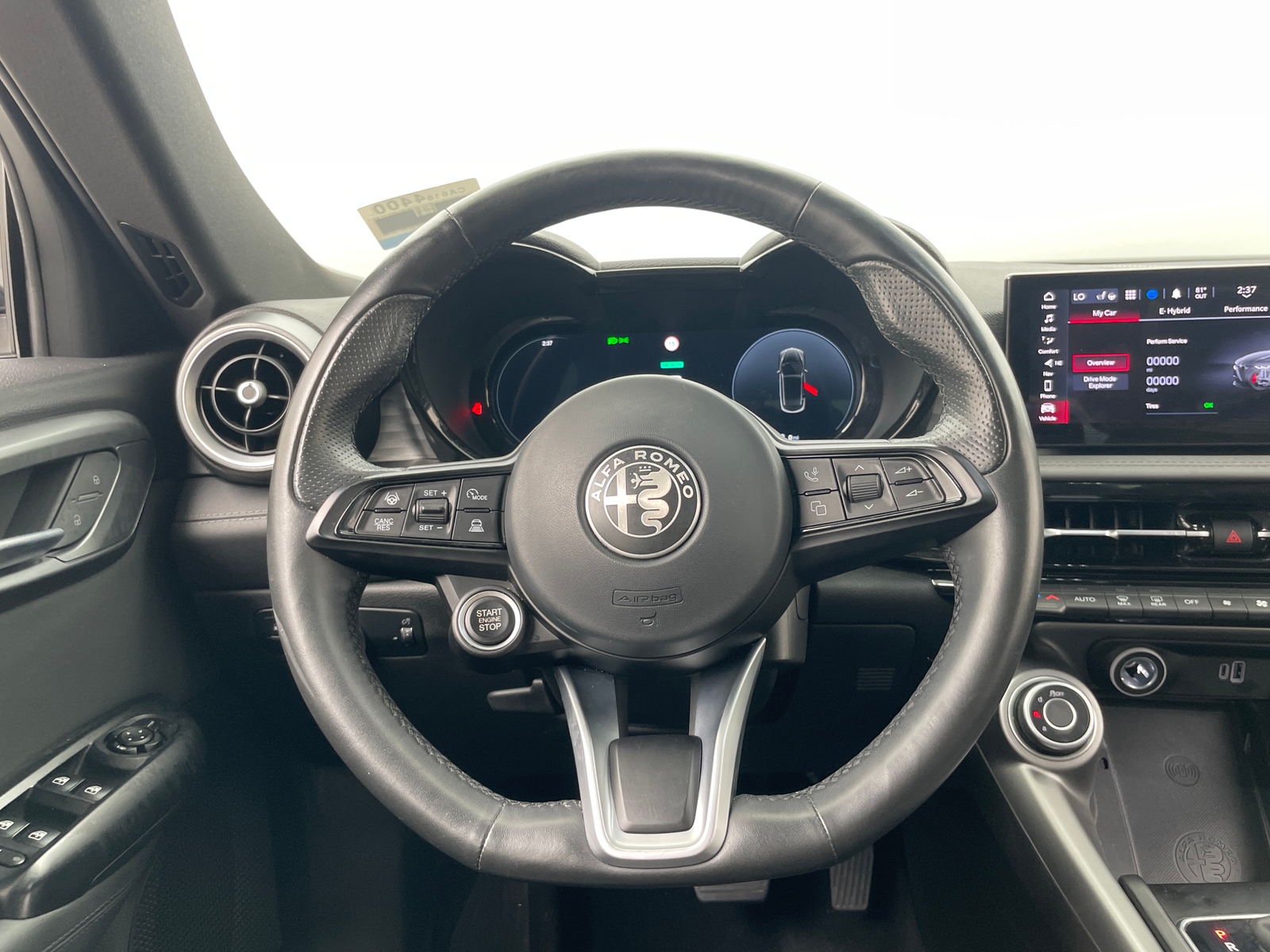 Thumbnail: 2024 Alfa Romeo Tonale - 4