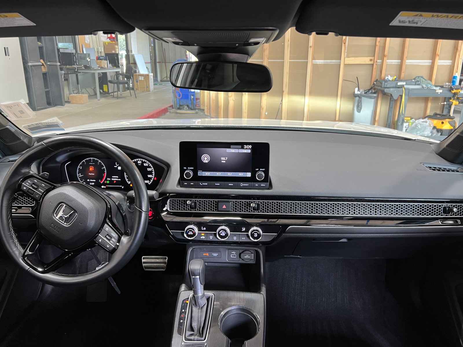 Thumbnail: 2024 Honda Civic - 3