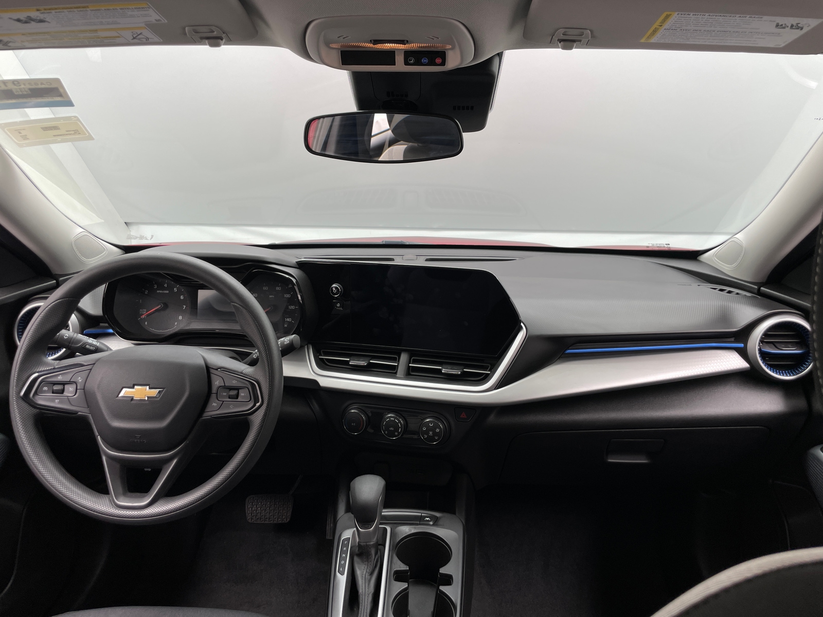 Thumbnail: 2026 Chevrolet Trax - 3