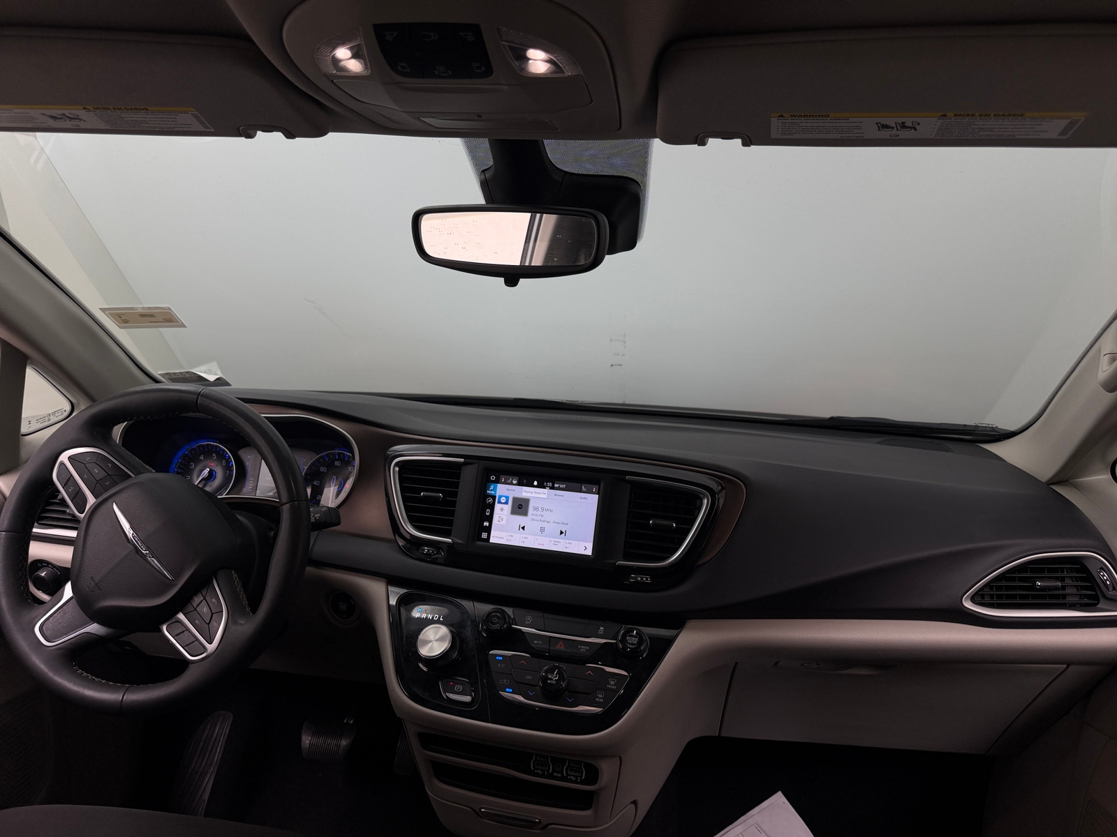 Thumbnail: 2023 Chrysler Voyager - 3