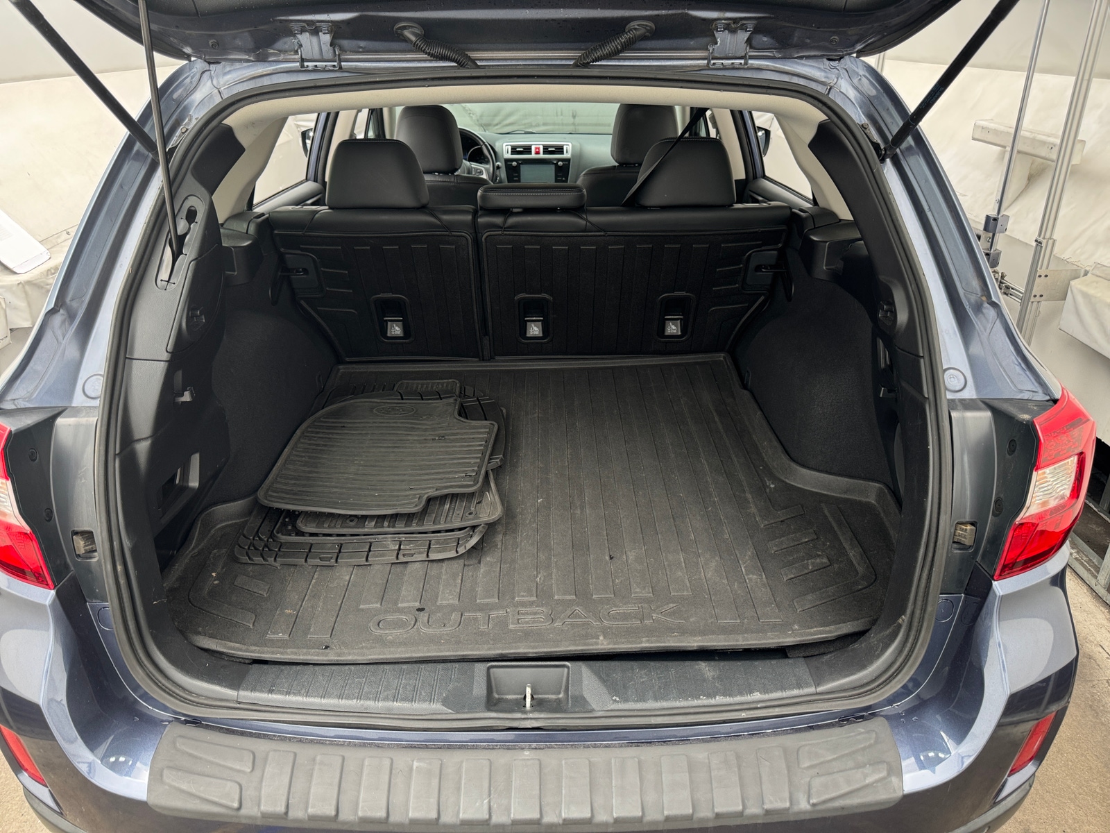 Thumbnail: 2017 Subaru Outback - 6