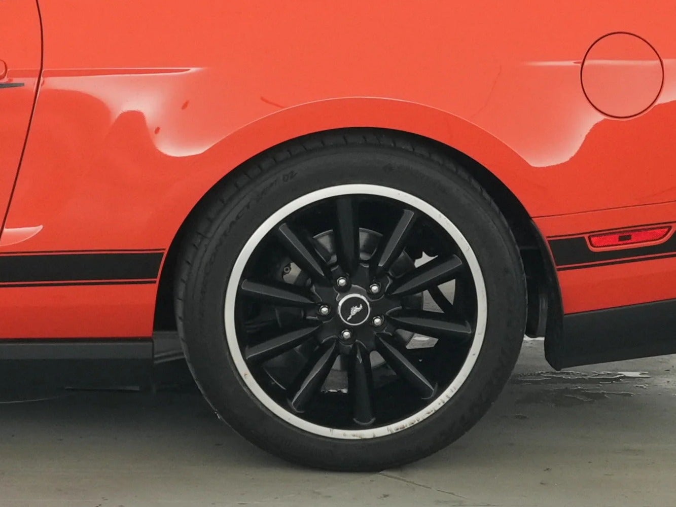 2012 Ford Mustang Boss 302 - Photo 10