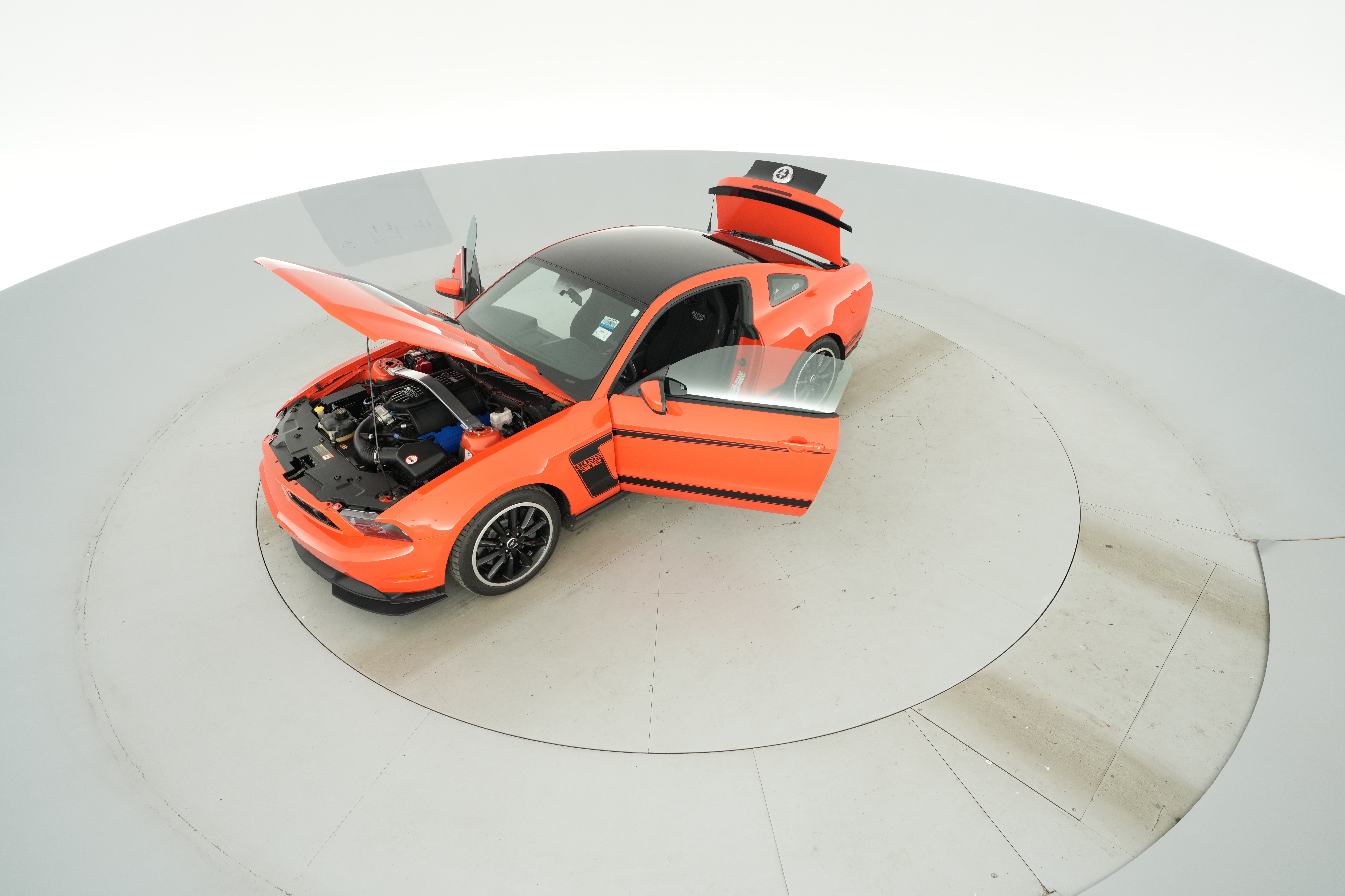 2012 Ford Mustang Boss 302 - Photo 33