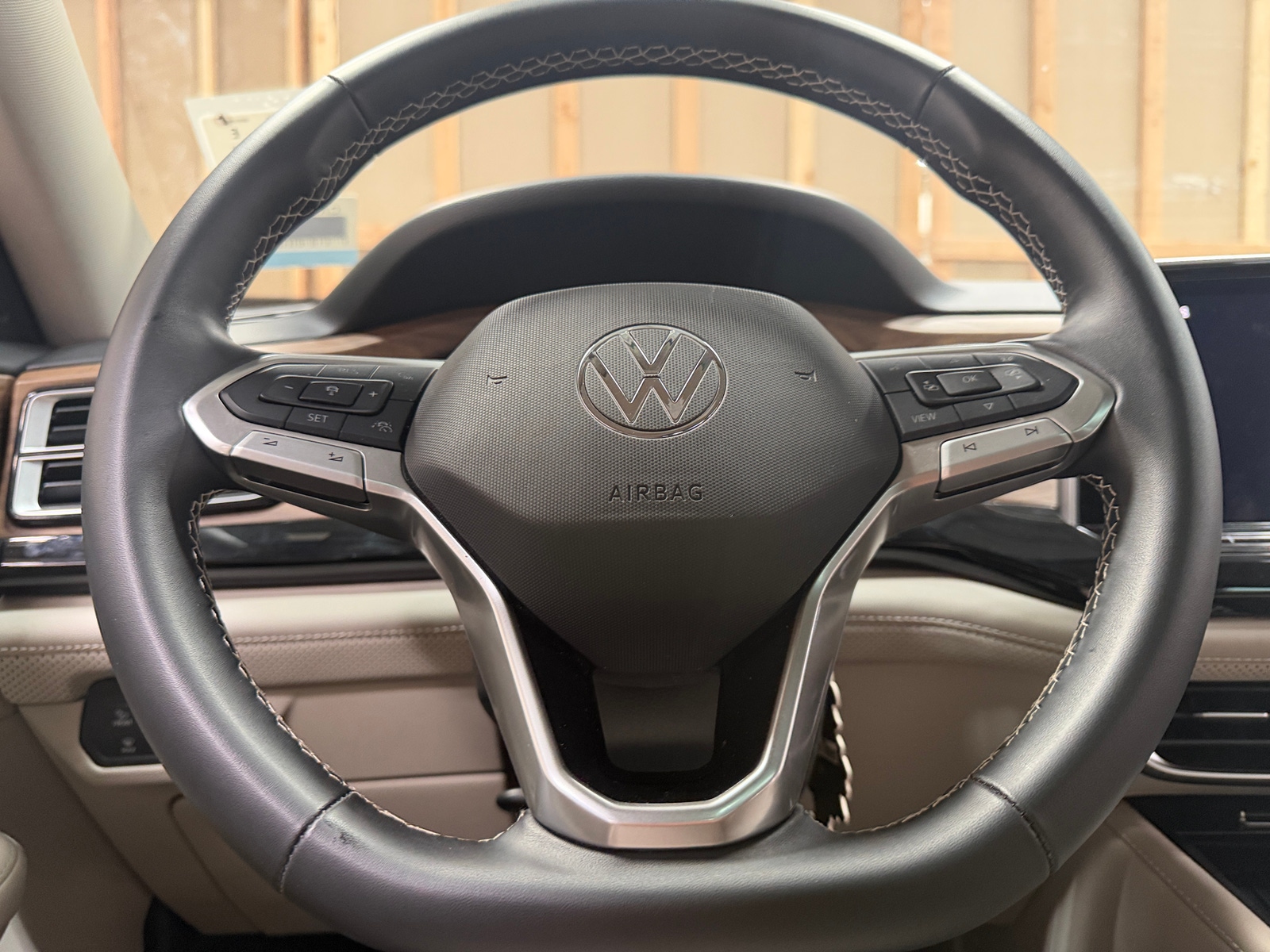 Thumbnail: 2026 Volkswagen Atlas - 5