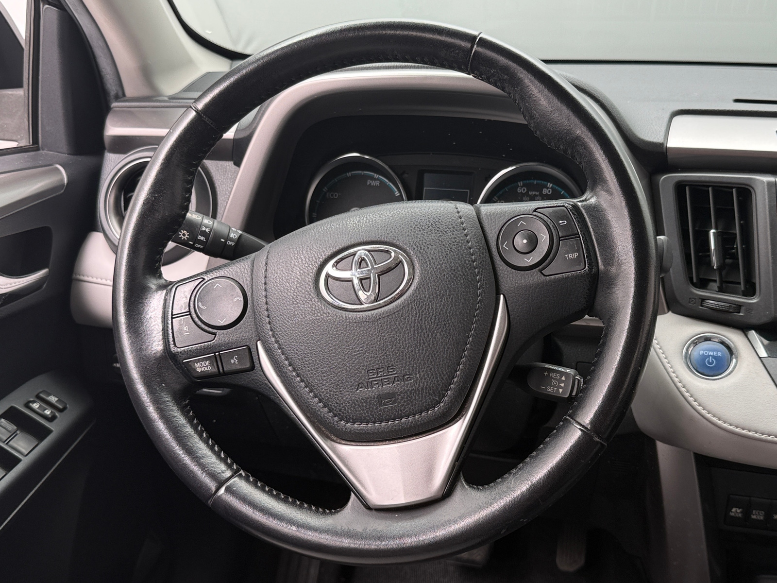 Thumbnail: 2016 Toyota RAV4 - 5