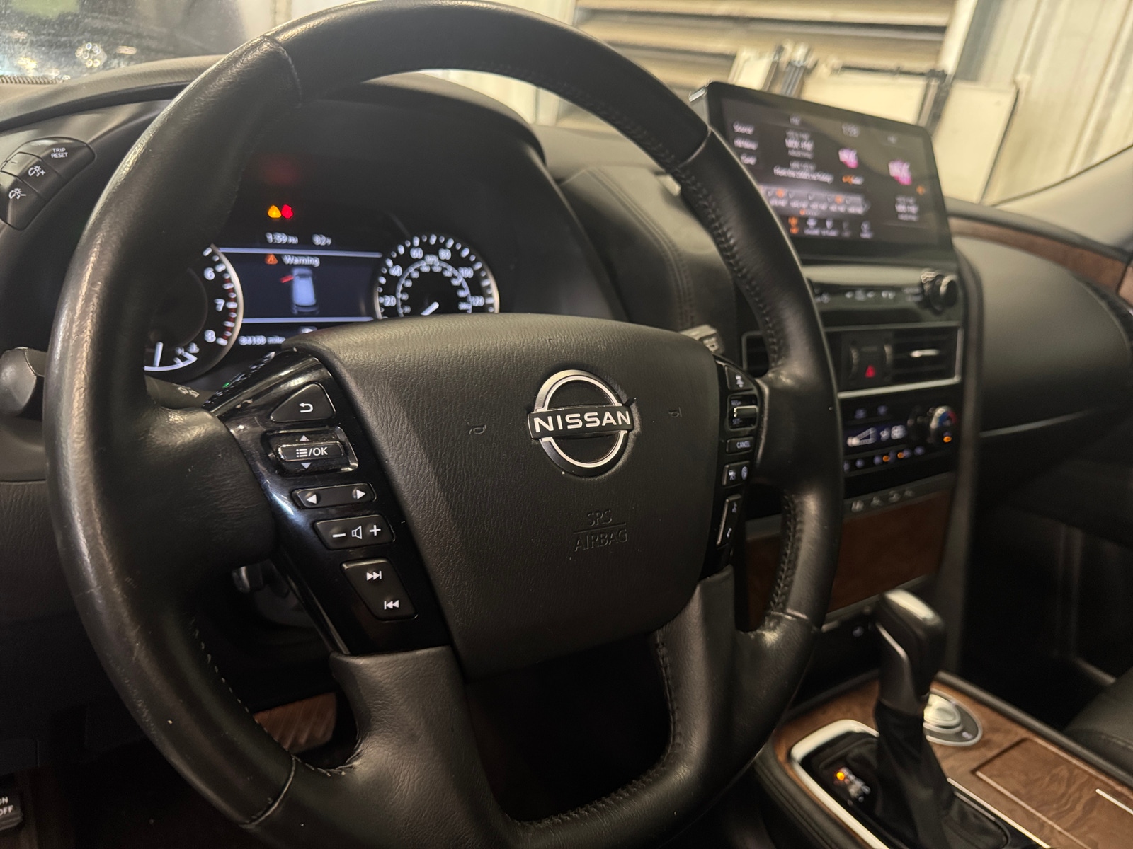Thumbnail: 2022 Nissan Armada - 4