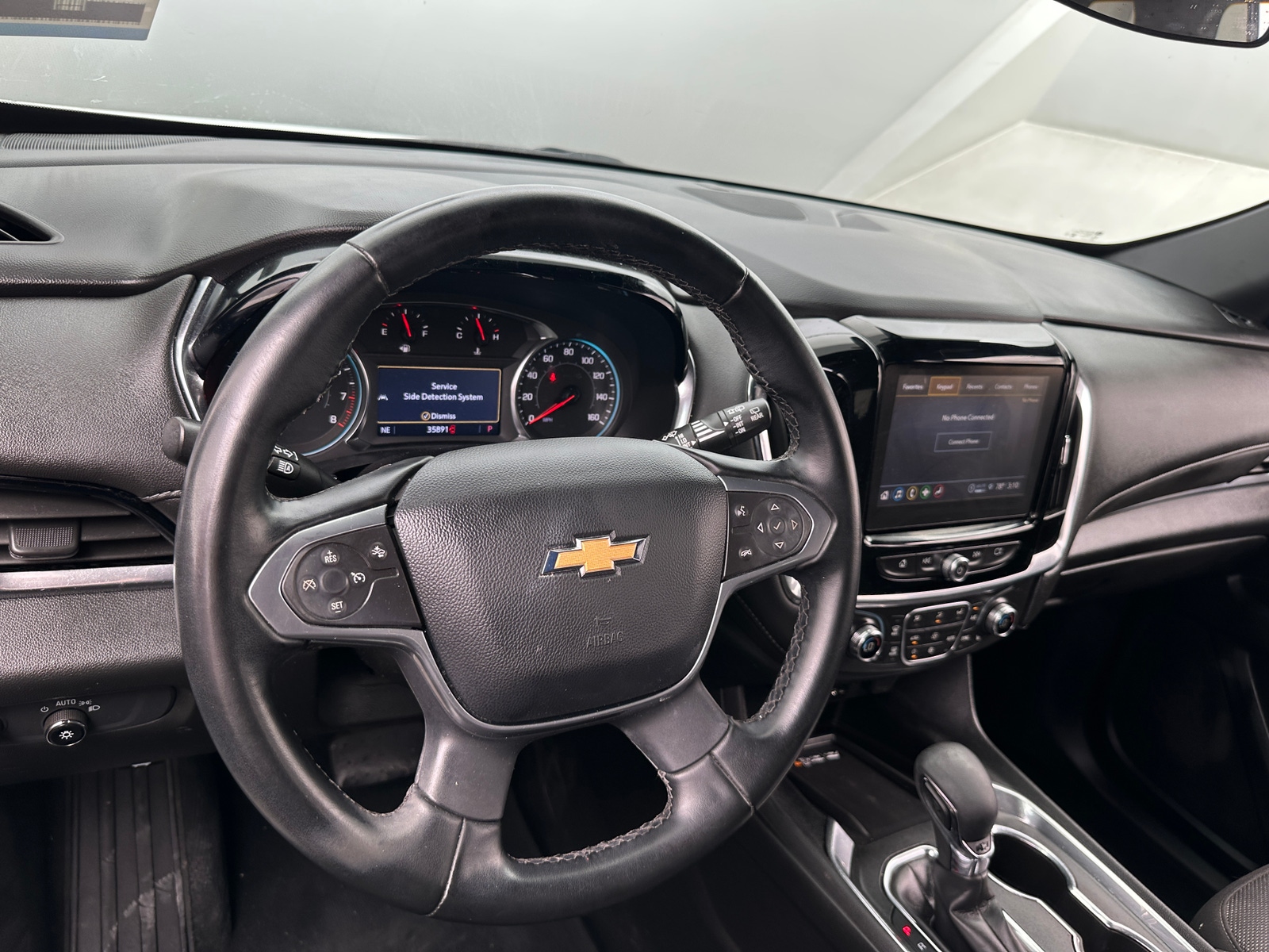 Thumbnail: 2023 Chevrolet Traverse - 5