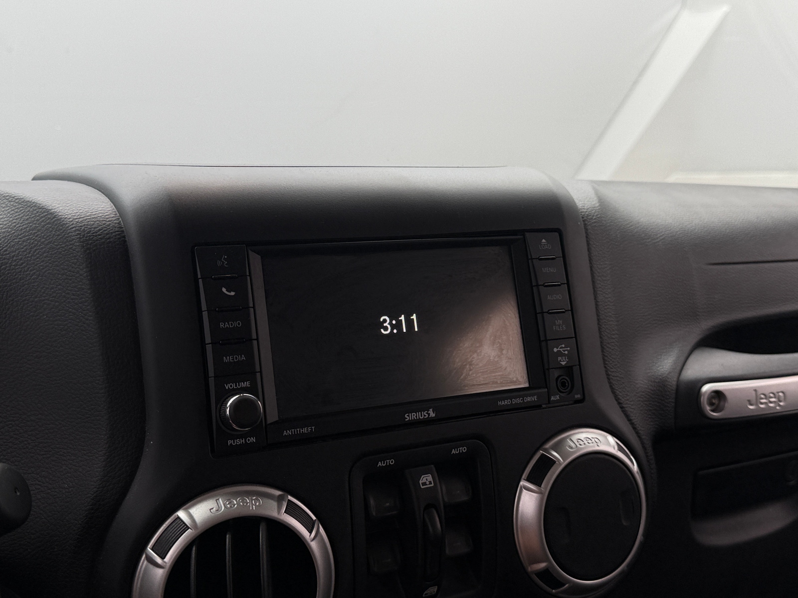 Thumbnail: 2017 Jeep Wrangler - 3