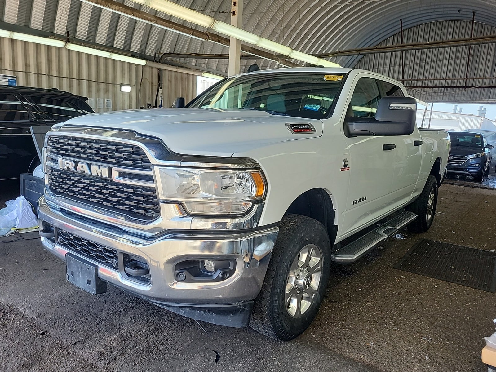 2024 Ram 2500 Big Horn 4x4 Crew Cab 6'4" Box