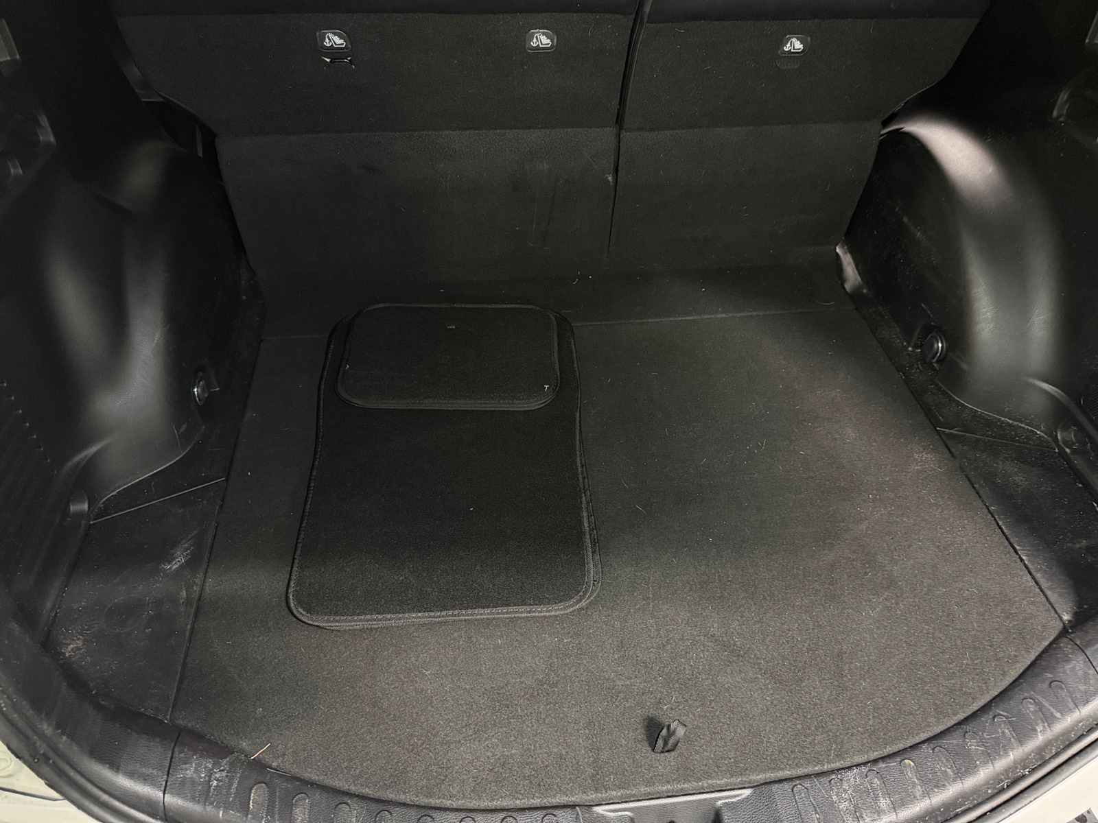 Thumbnail: 2016 Toyota RAV4 - 6