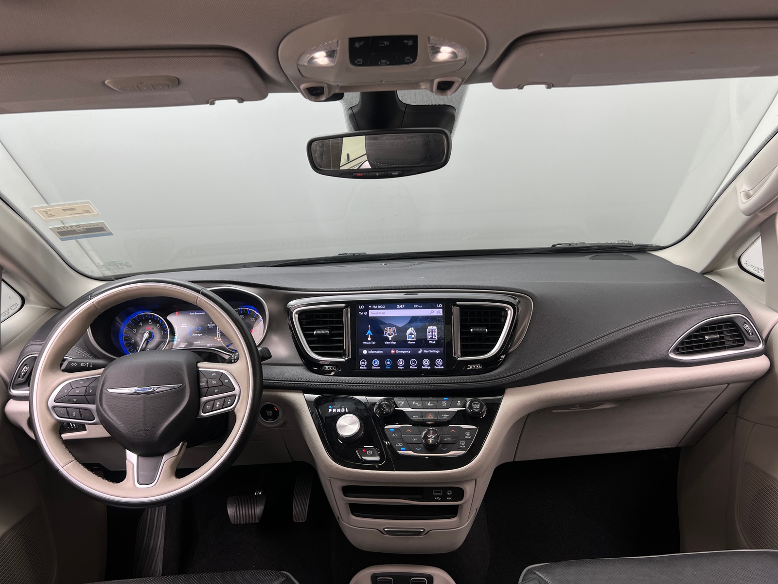 Thumbnail: 2019 Chrysler Pacifica - 2