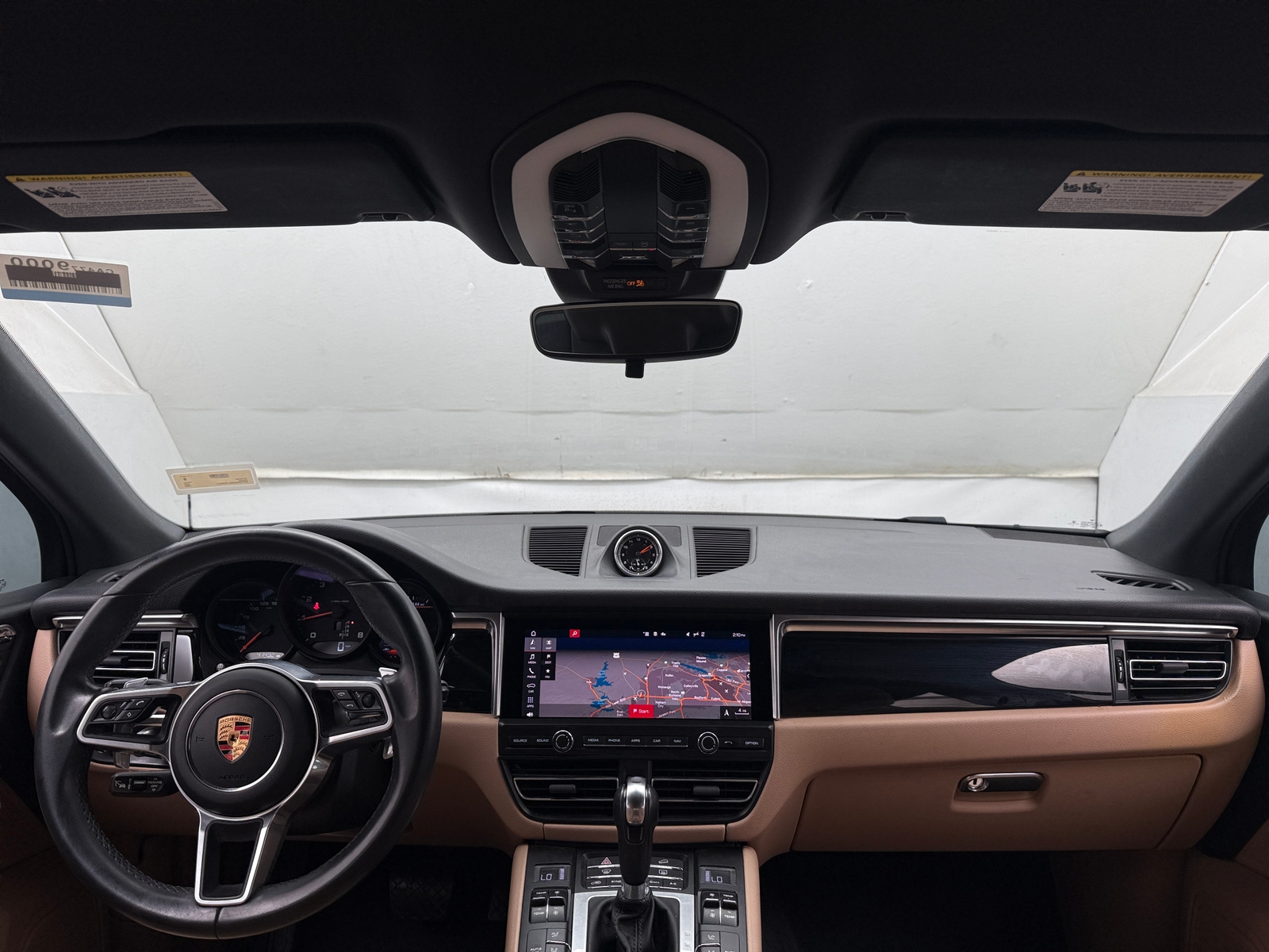 Thumbnail: 2020 Porsche Macan - 2