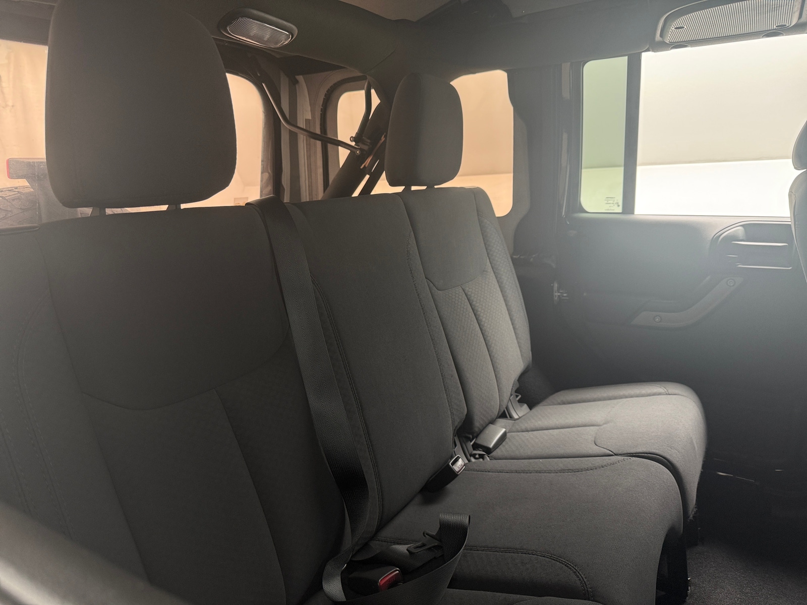 Thumbnail: 2018 Jeep Wrangler - 6