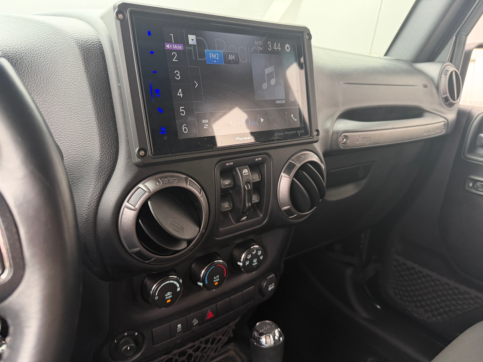 Thumbnail: 2018 Jeep Wrangler - 4