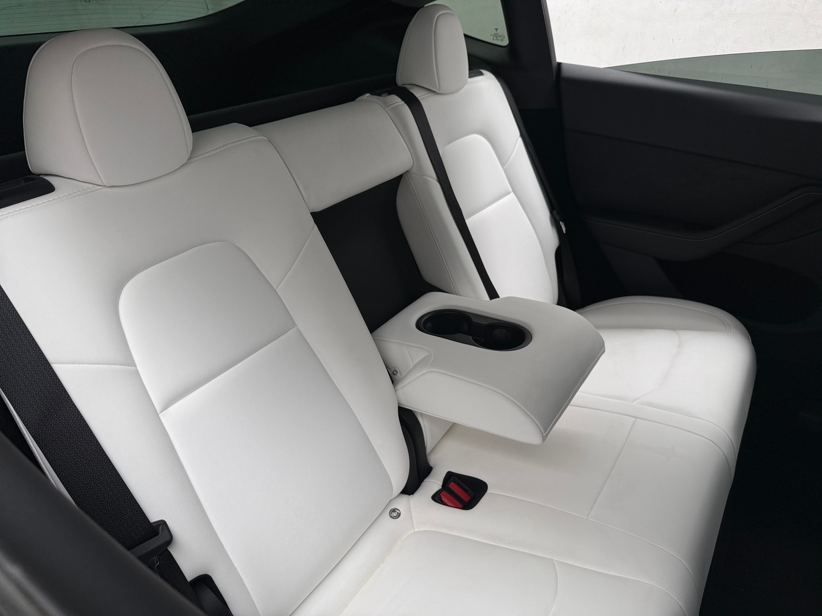 Thumbnail: 2023 Tesla Model Y - 5