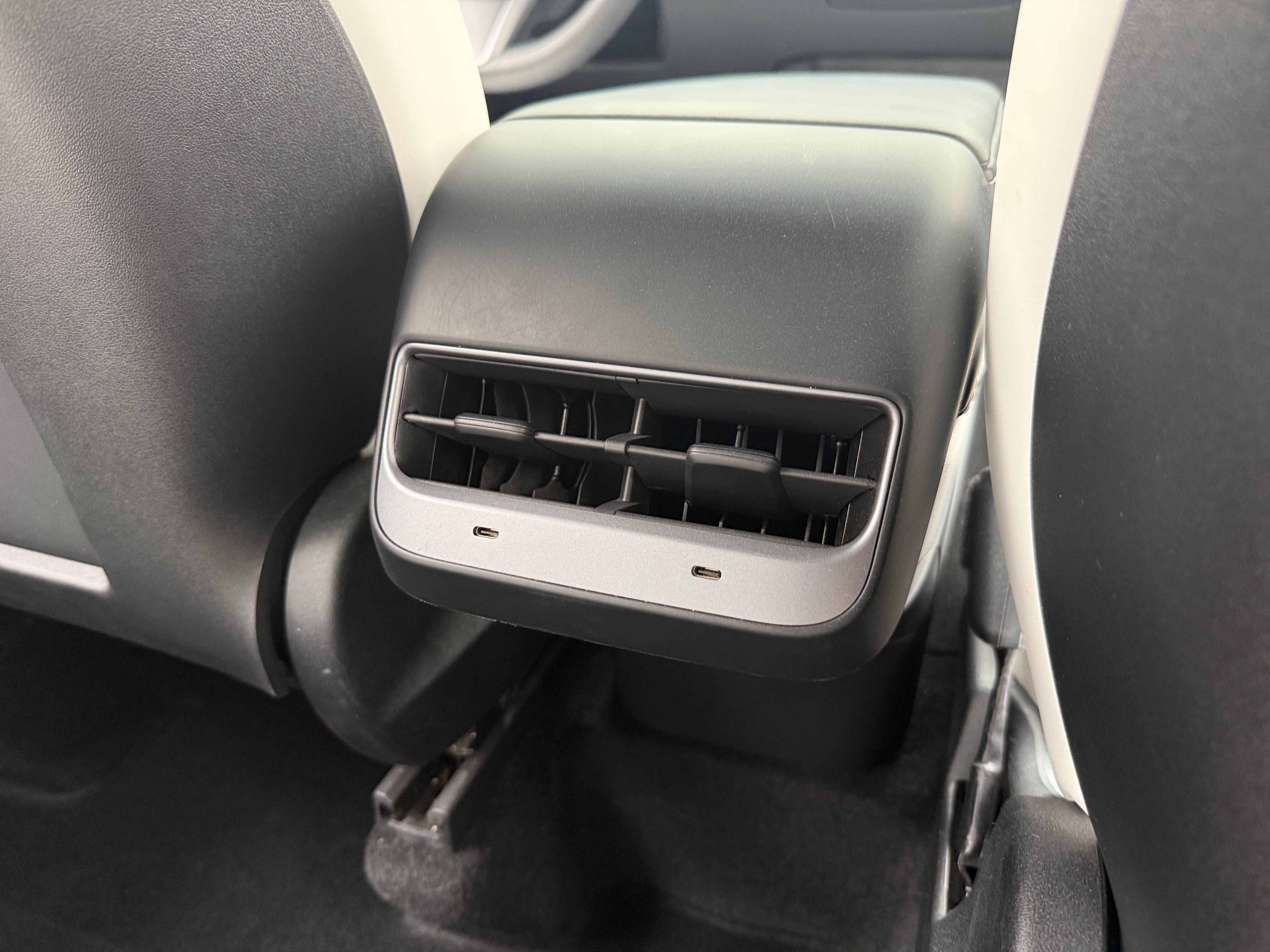 Used 2023 Tesla Model Y Long Range with VIN 7SAYGDEE6PA061861 for sale in Auburn, WA