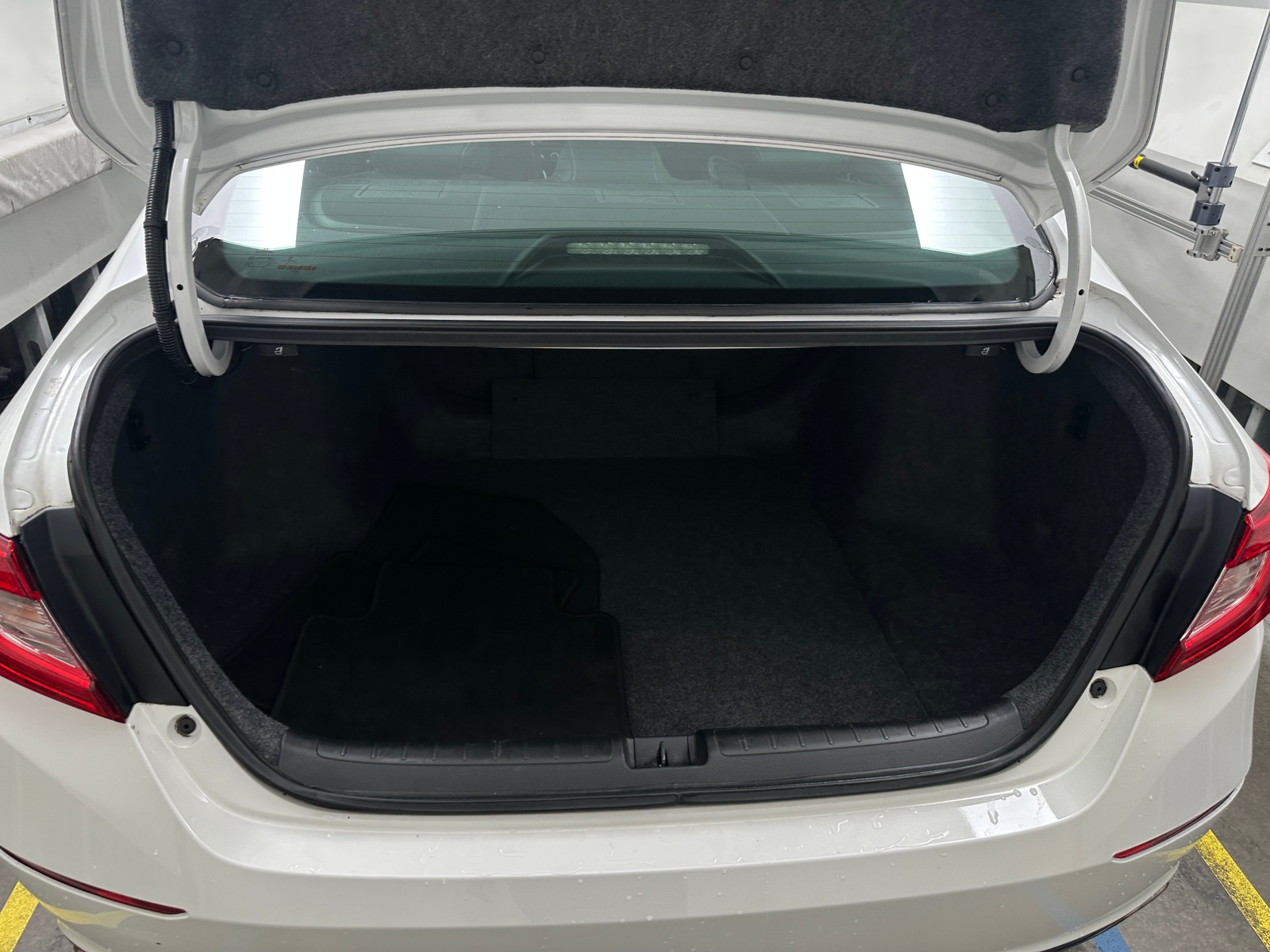 Thumbnail: 2019 Honda Accord - 7