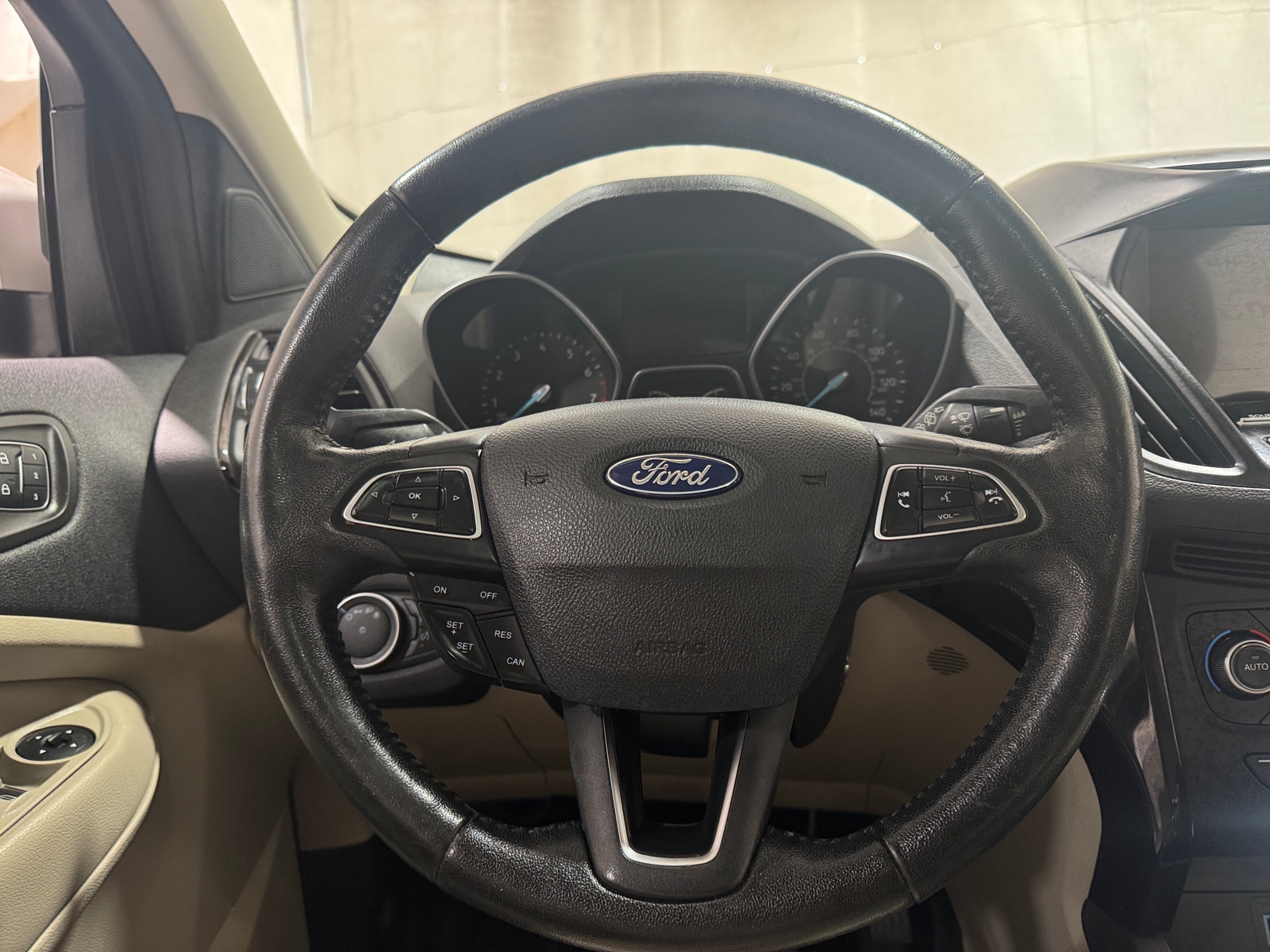 Thumbnail: 2018 Ford Escape - 4