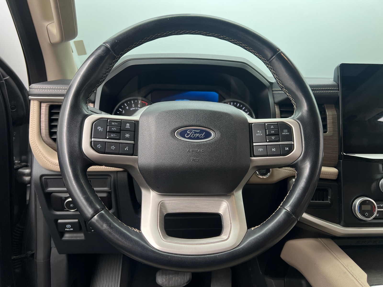 Thumbnail: 2024 Ford Expedition MAX - 4