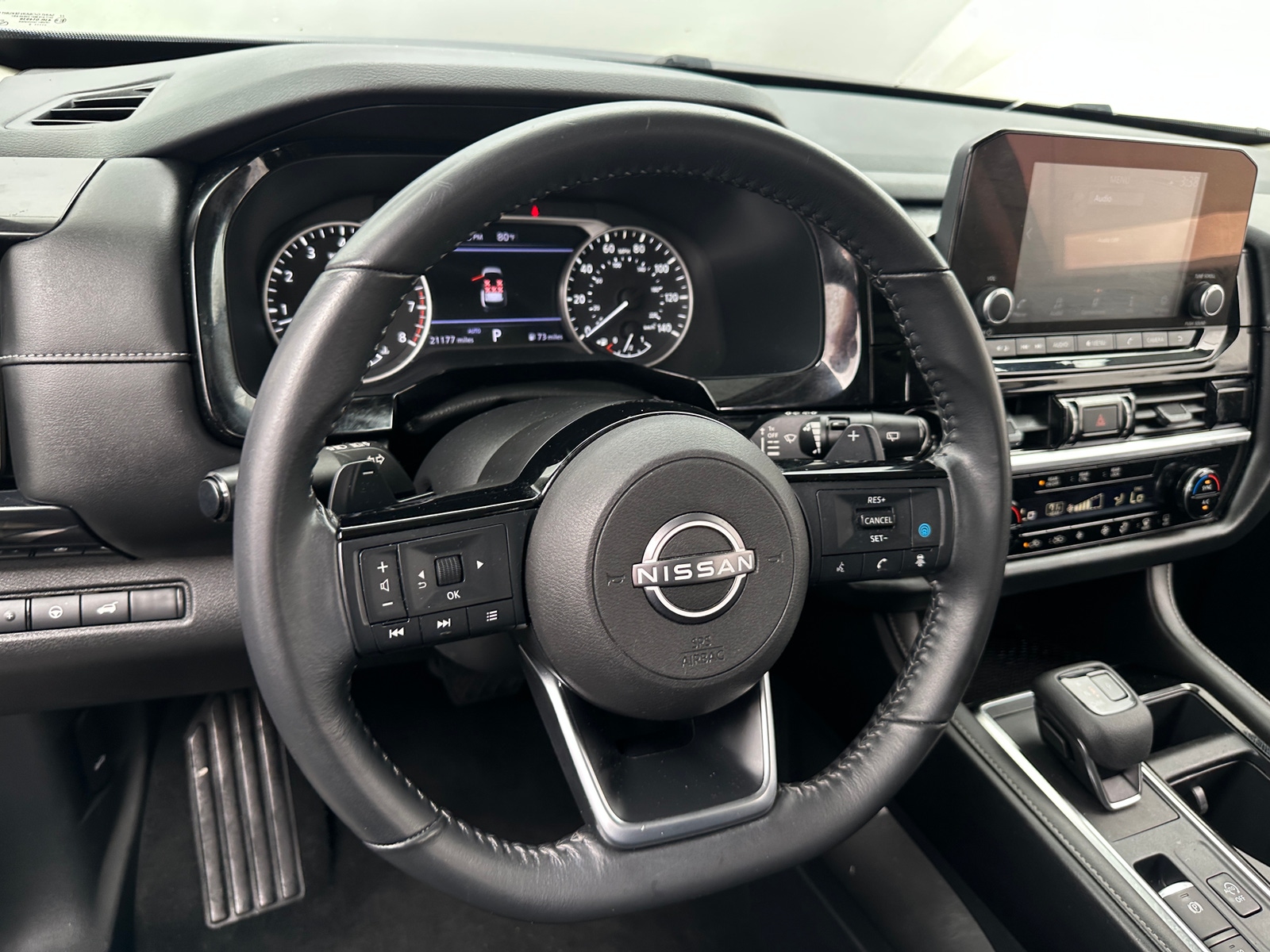 Thumbnail: 2023 Nissan Pathfinder - 5