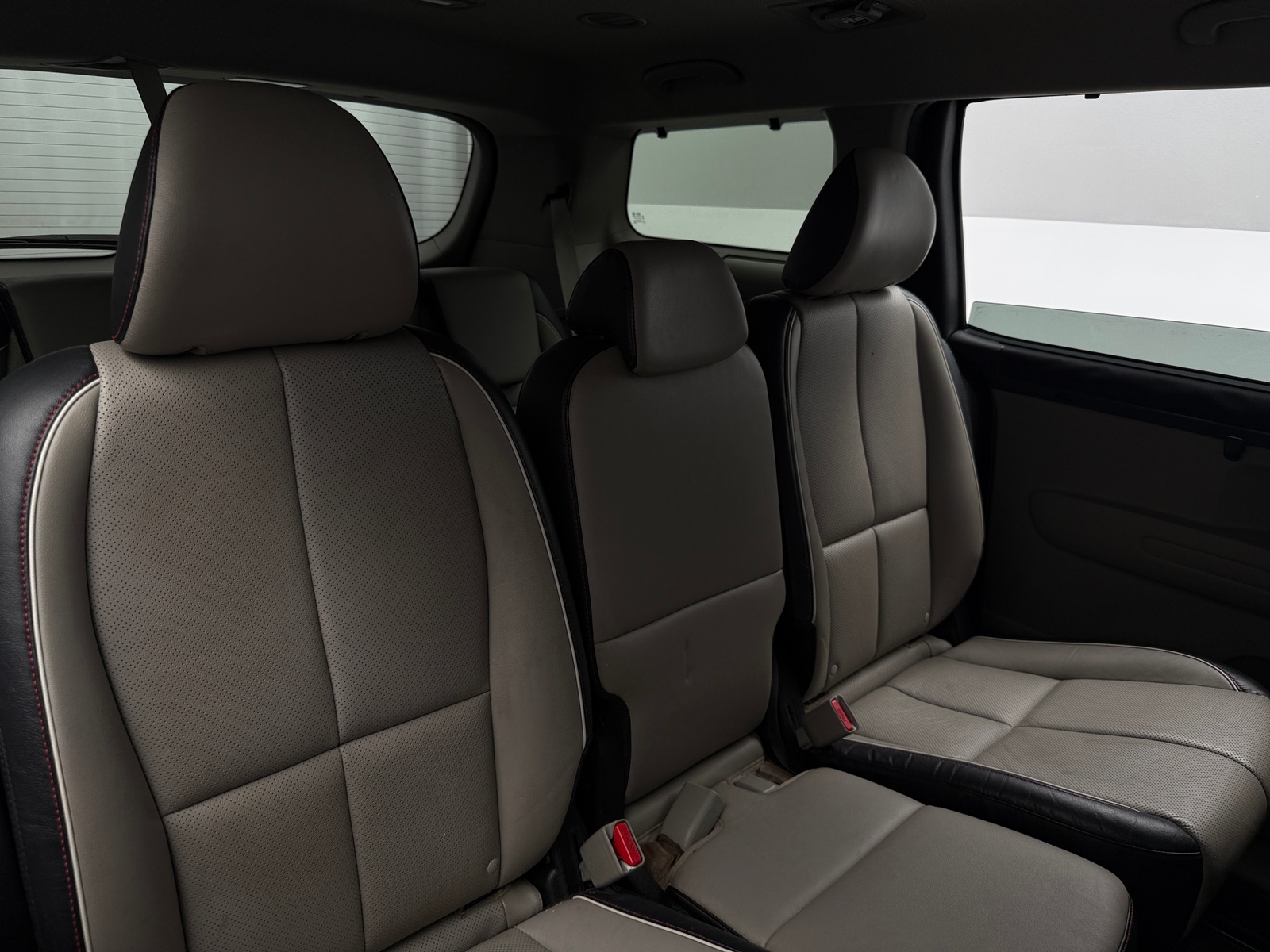 Thumbnail: 2021 Kia Sedona - 5