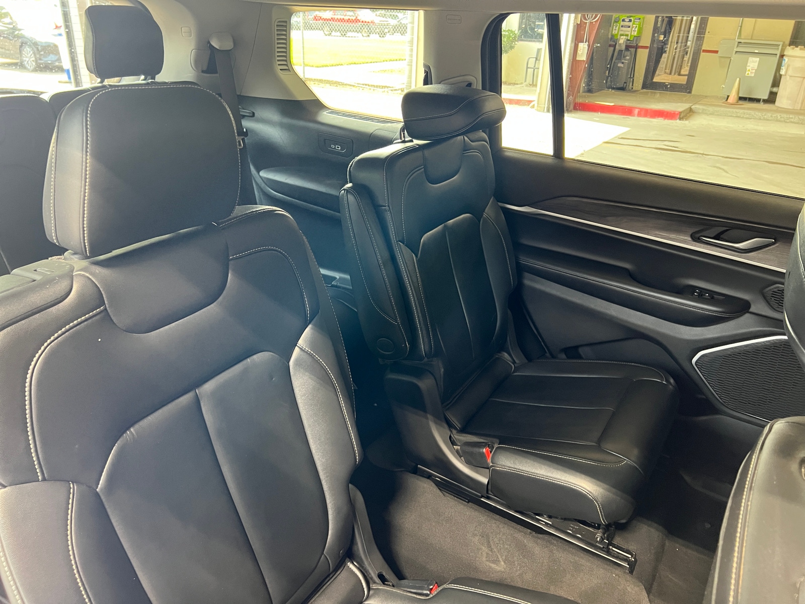 Thumbnail: 2021 Jeep Grand Cherokee L - 5