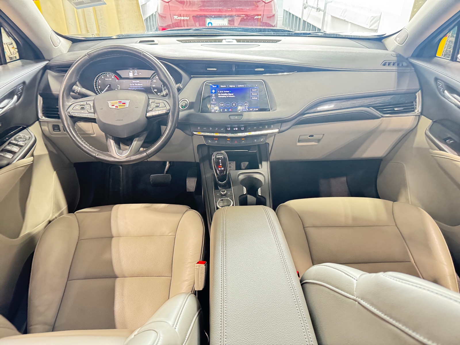 Thumbnail: 2023 Cadillac XT4 - 2