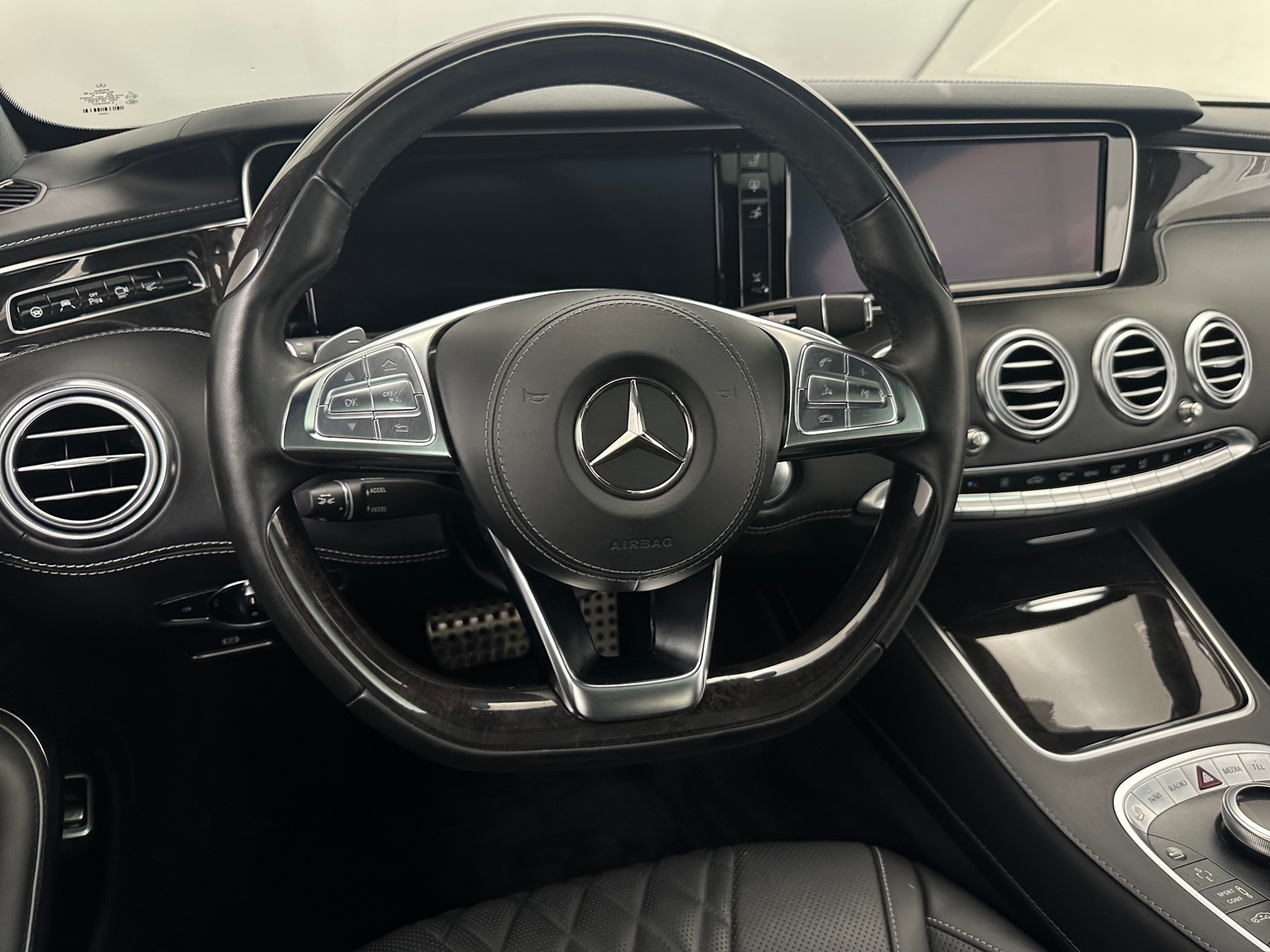 Thumbnail: 2016 Mercedes-Benz S-Class - 3