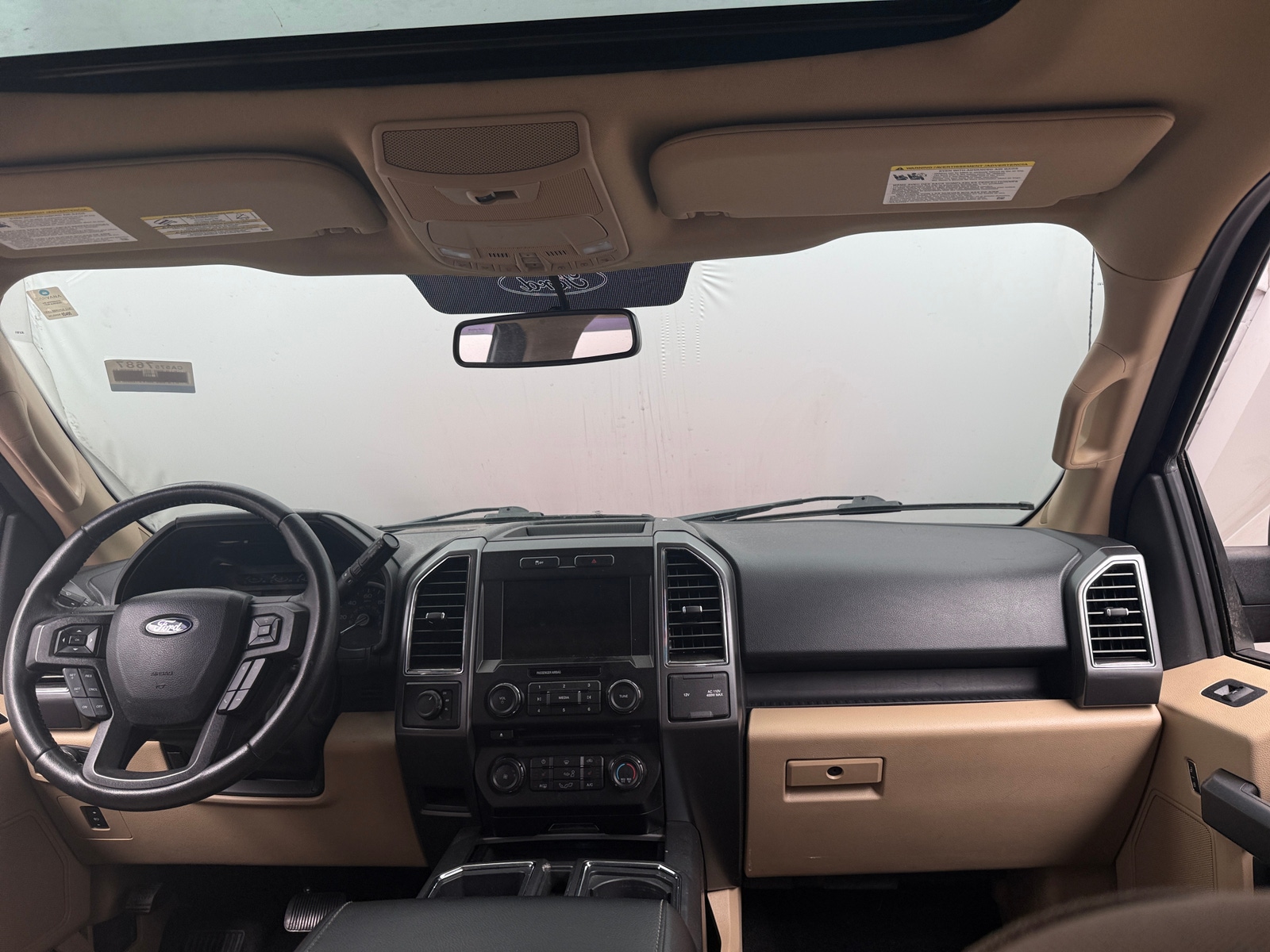 Thumbnail: 2017 Ford Econoline - 3