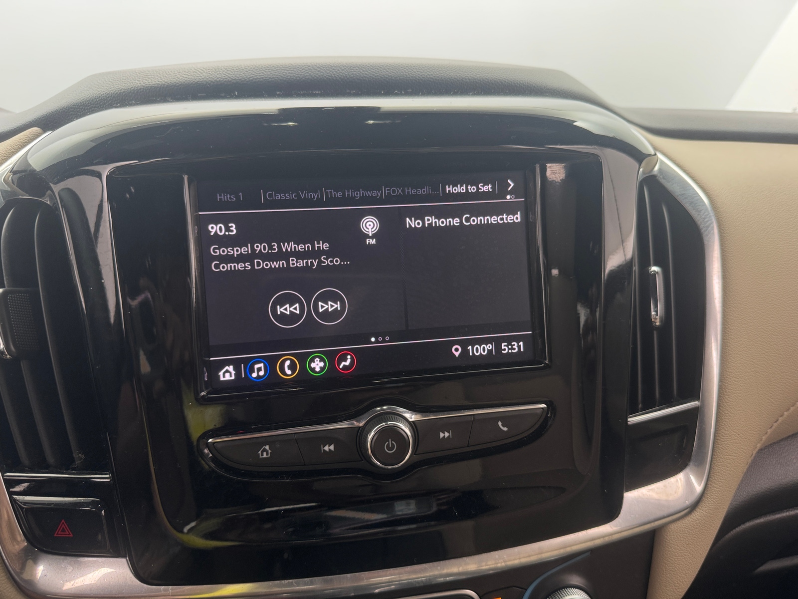 Thumbnail: 2022 Chevrolet Traverse - 4