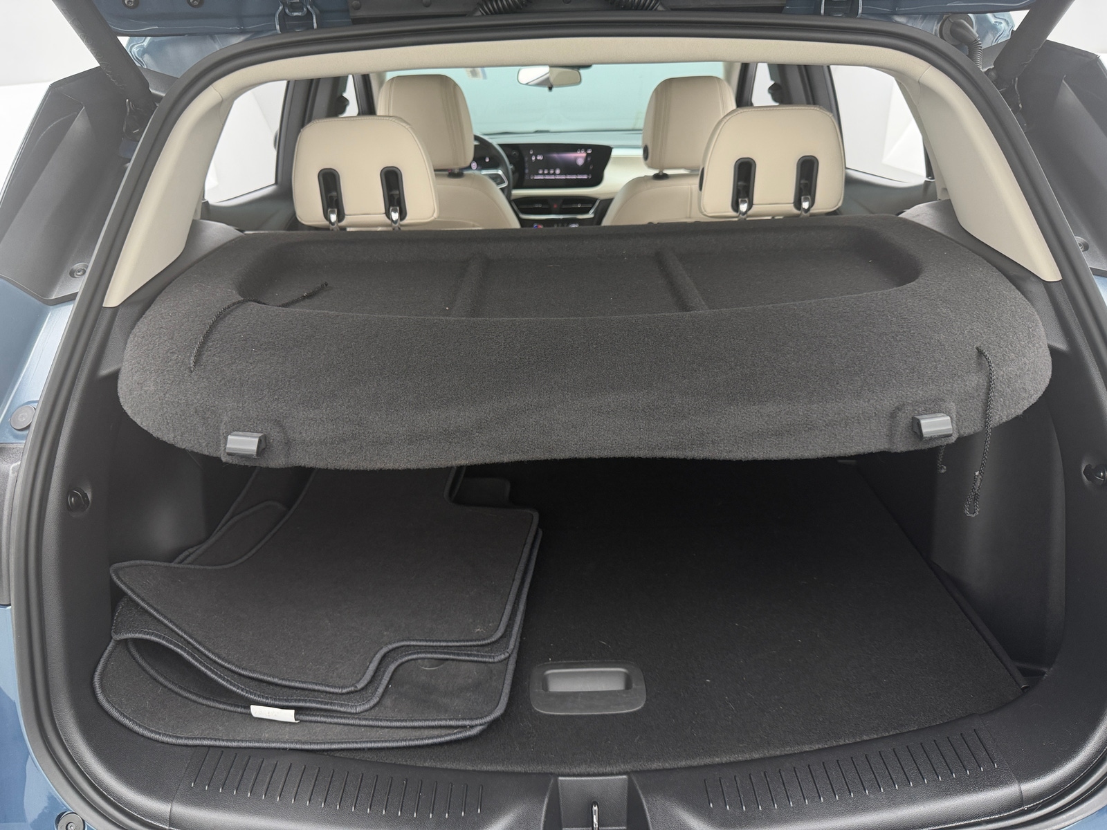 Thumbnail: 2025 Buick Encore GX - 6