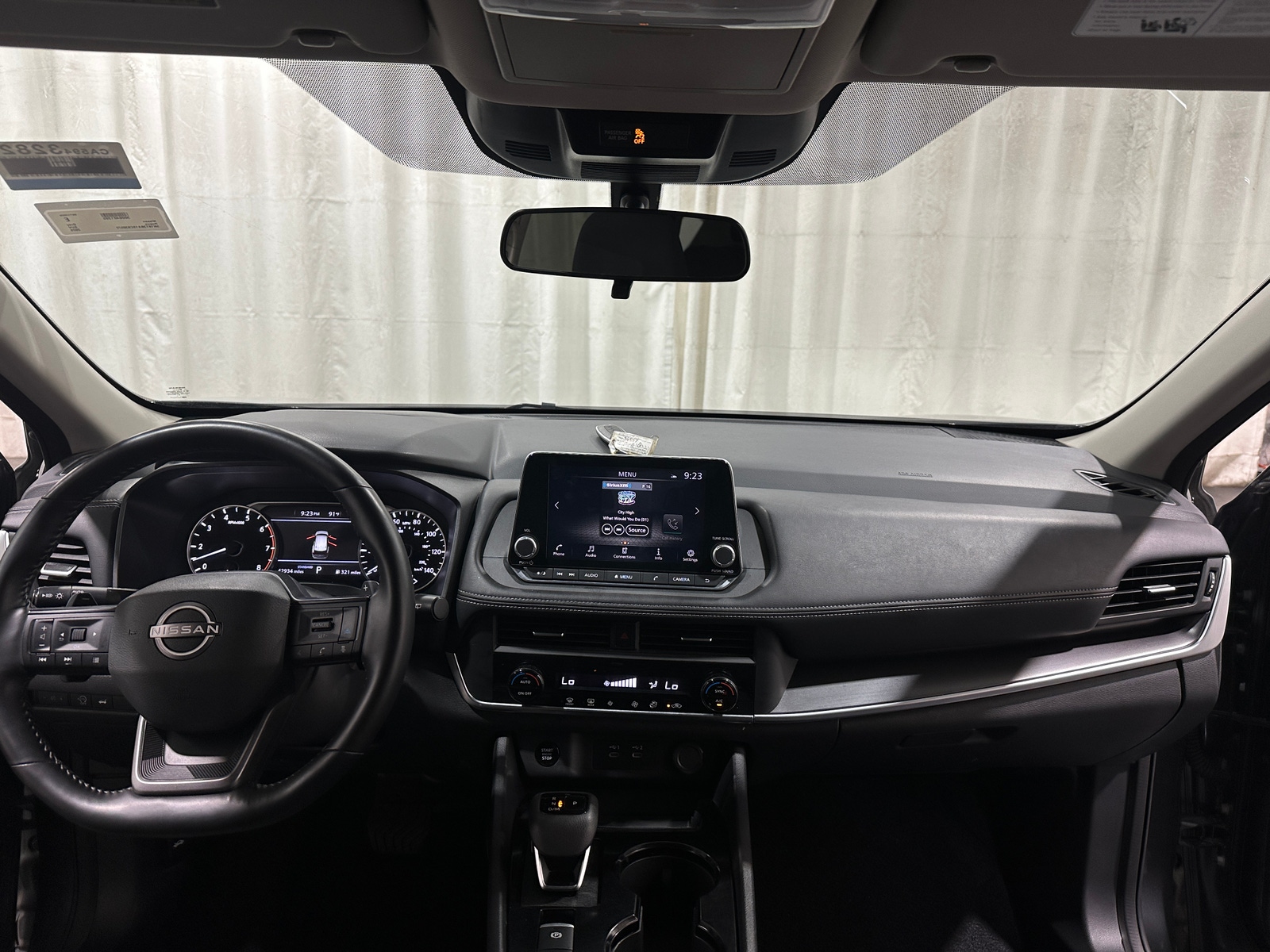 Thumbnail: 2025 Nissan Rogue - 3