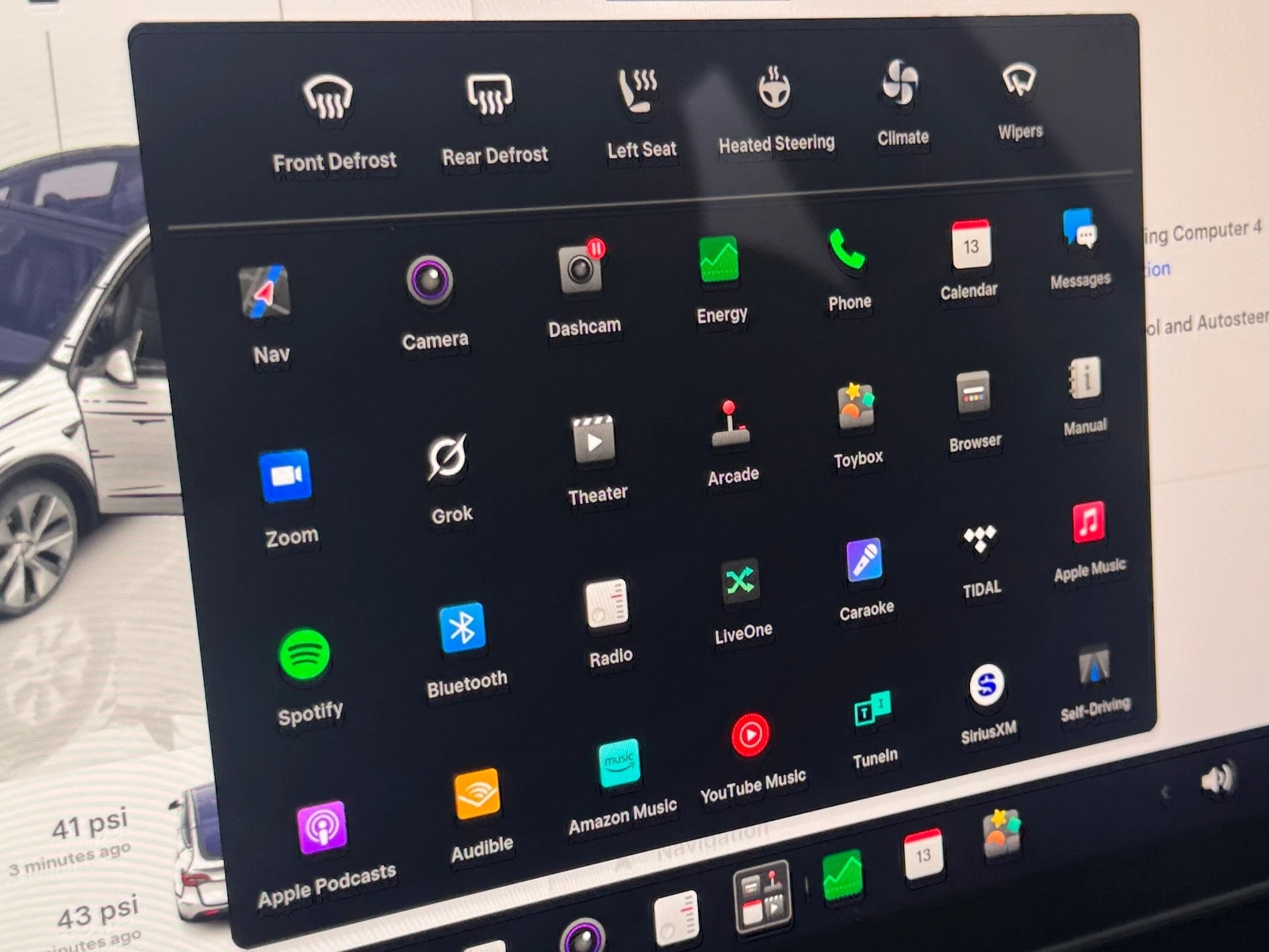 Thumbnail: 2023 Tesla Model Y - 3