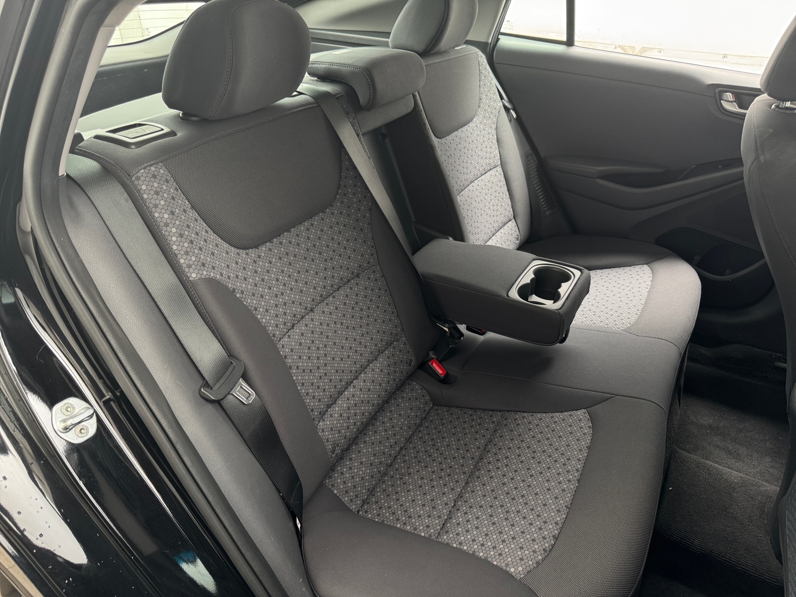 Thumbnail: 2019 Hyundai Ioniq - 6
