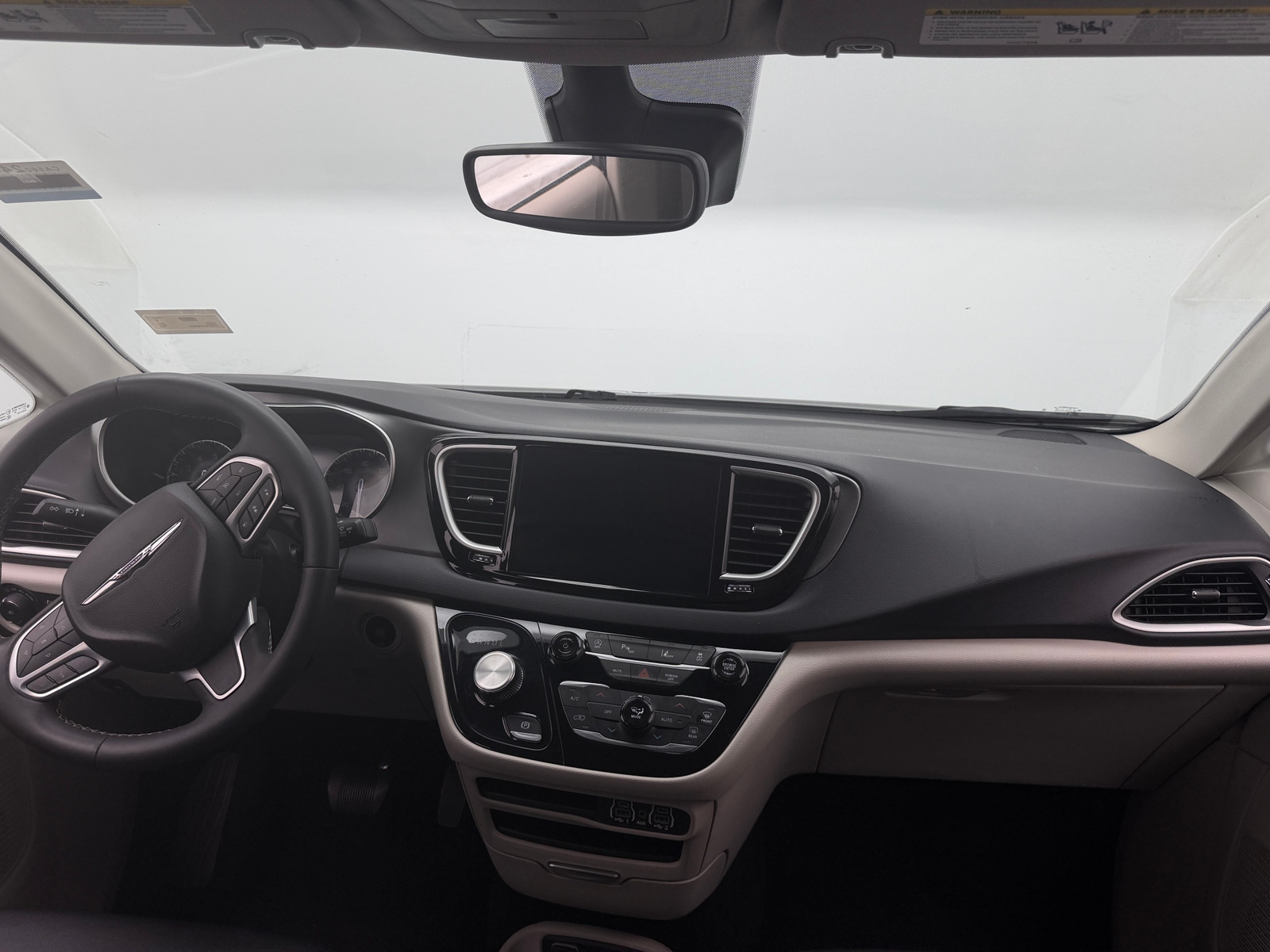Thumbnail: 2023 Chrysler Pacifica - 2