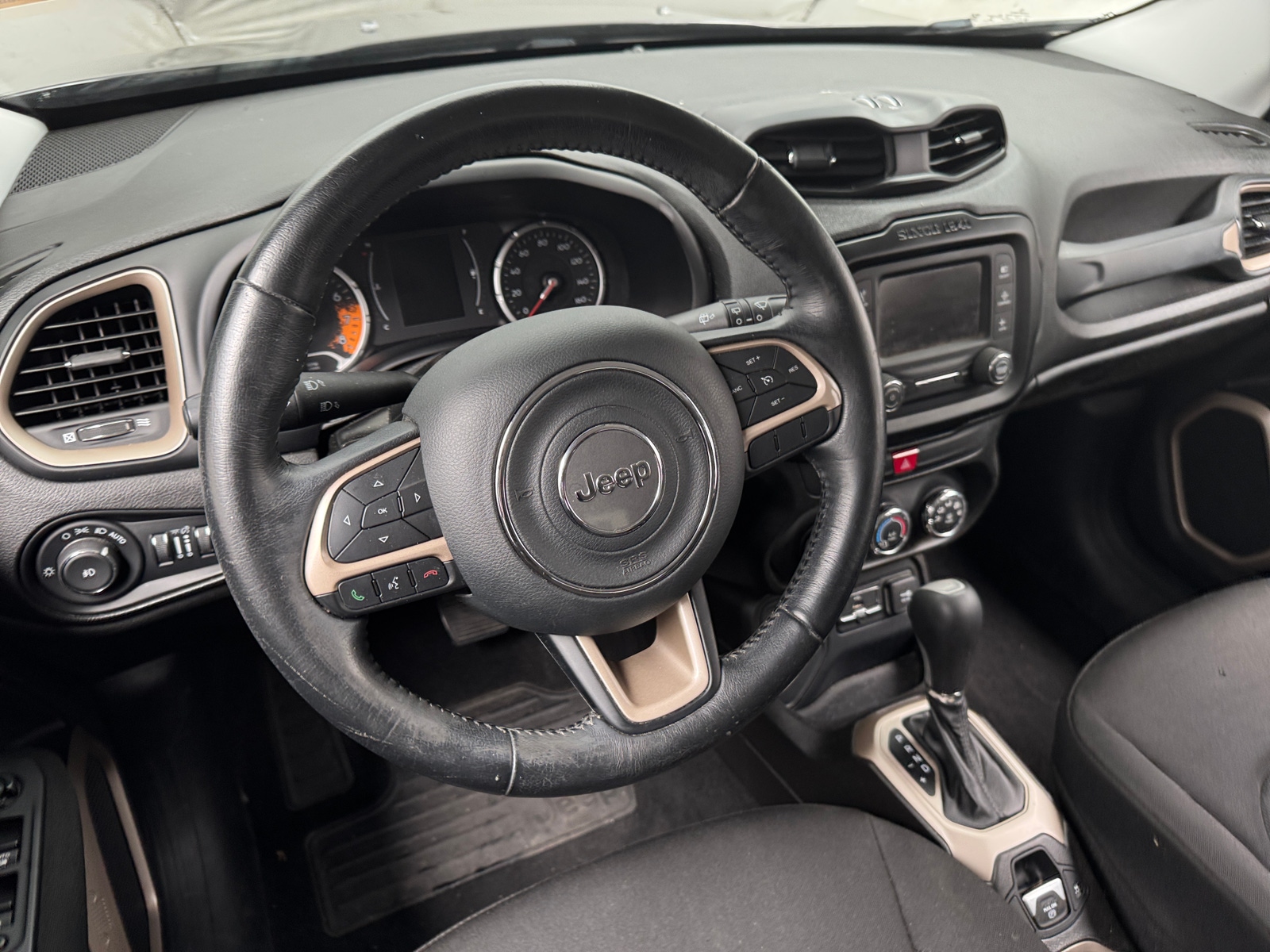 Thumbnail: 2017 Jeep Renegade - 5