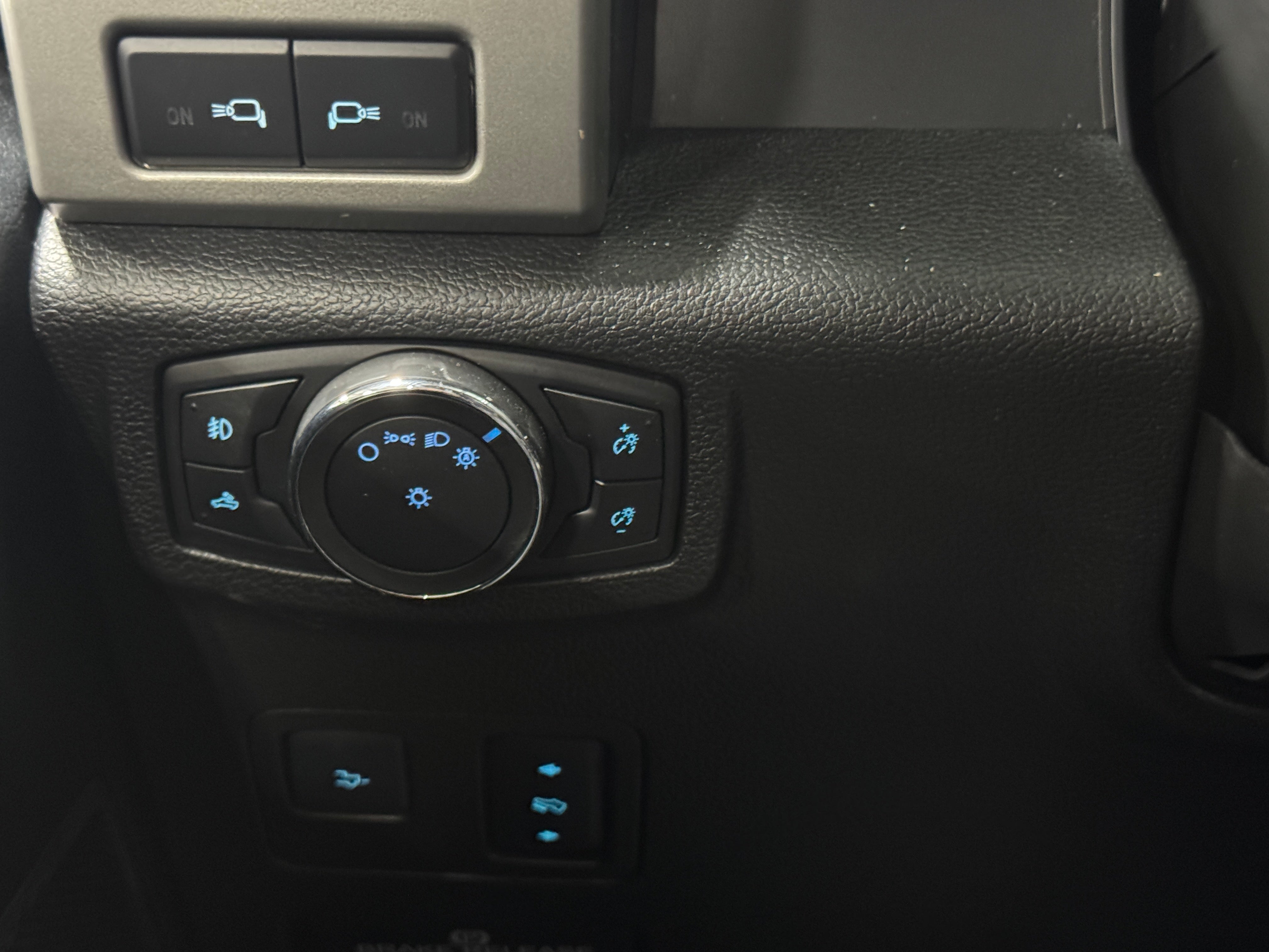 2017 Ford F-250 Super Duty Lariat - Photo 11