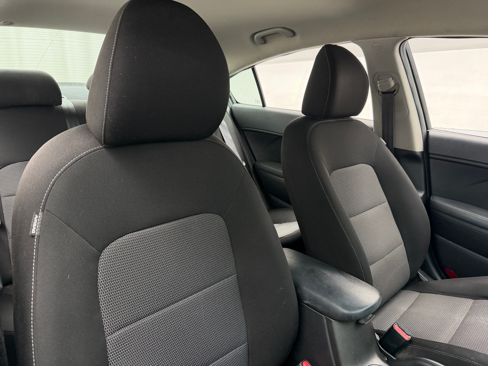 Thumbnail: 2017 Kia Forte - 2