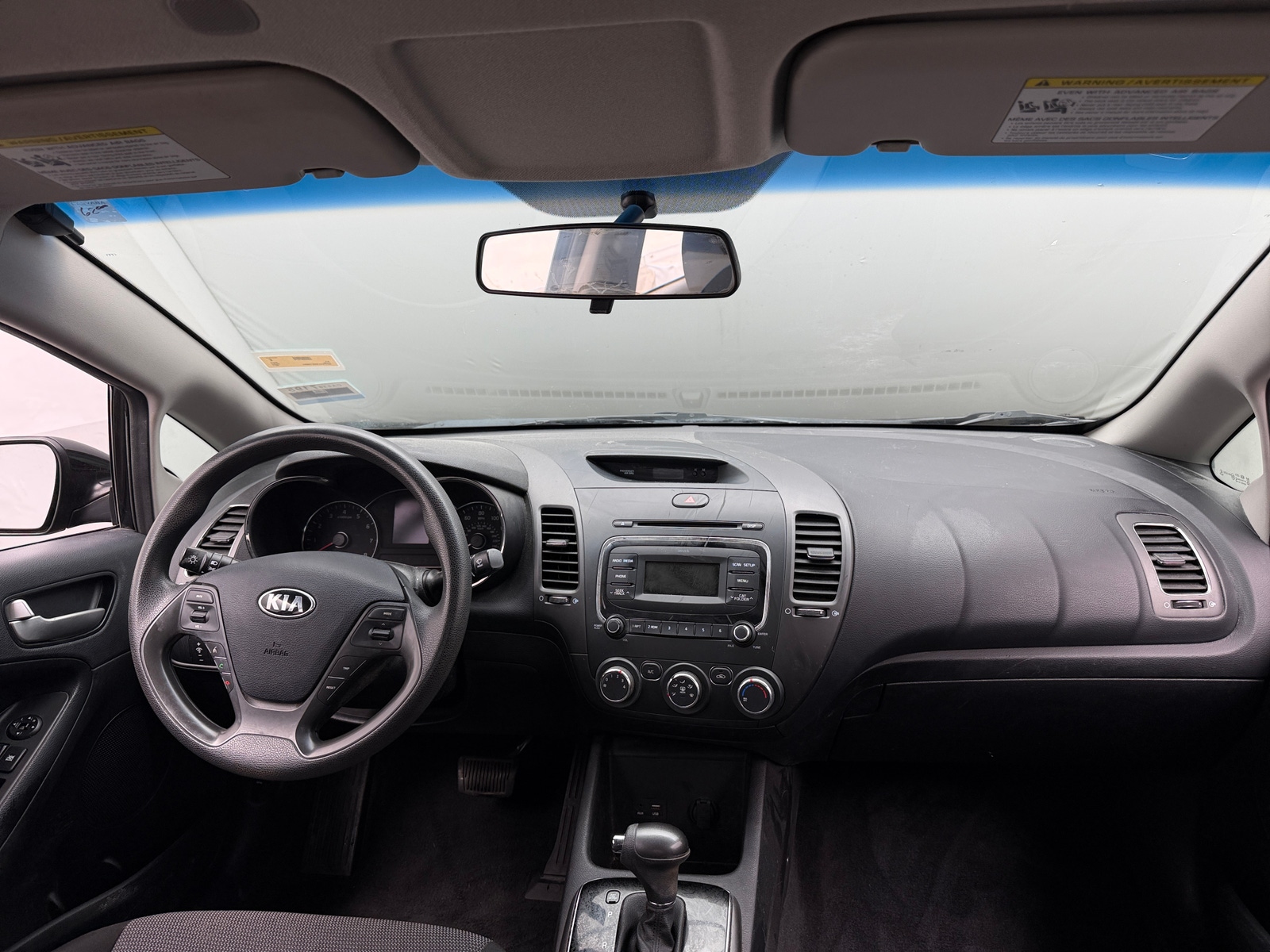 Thumbnail: 2017 Kia Forte - 3