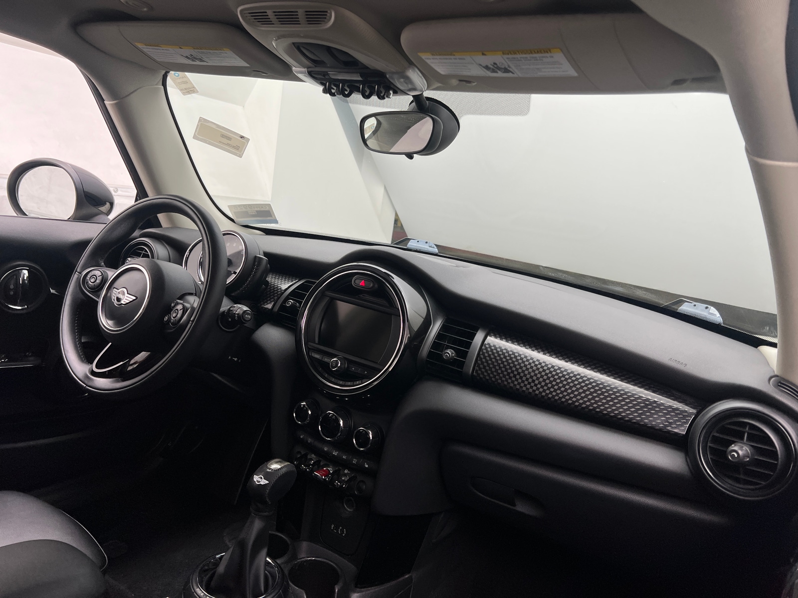 Thumbnail: 2017 MINI Cooper Hardtop - 2