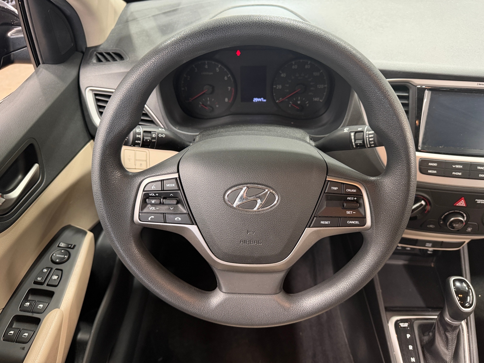 Thumbnail: 2021 Hyundai Accent - 5