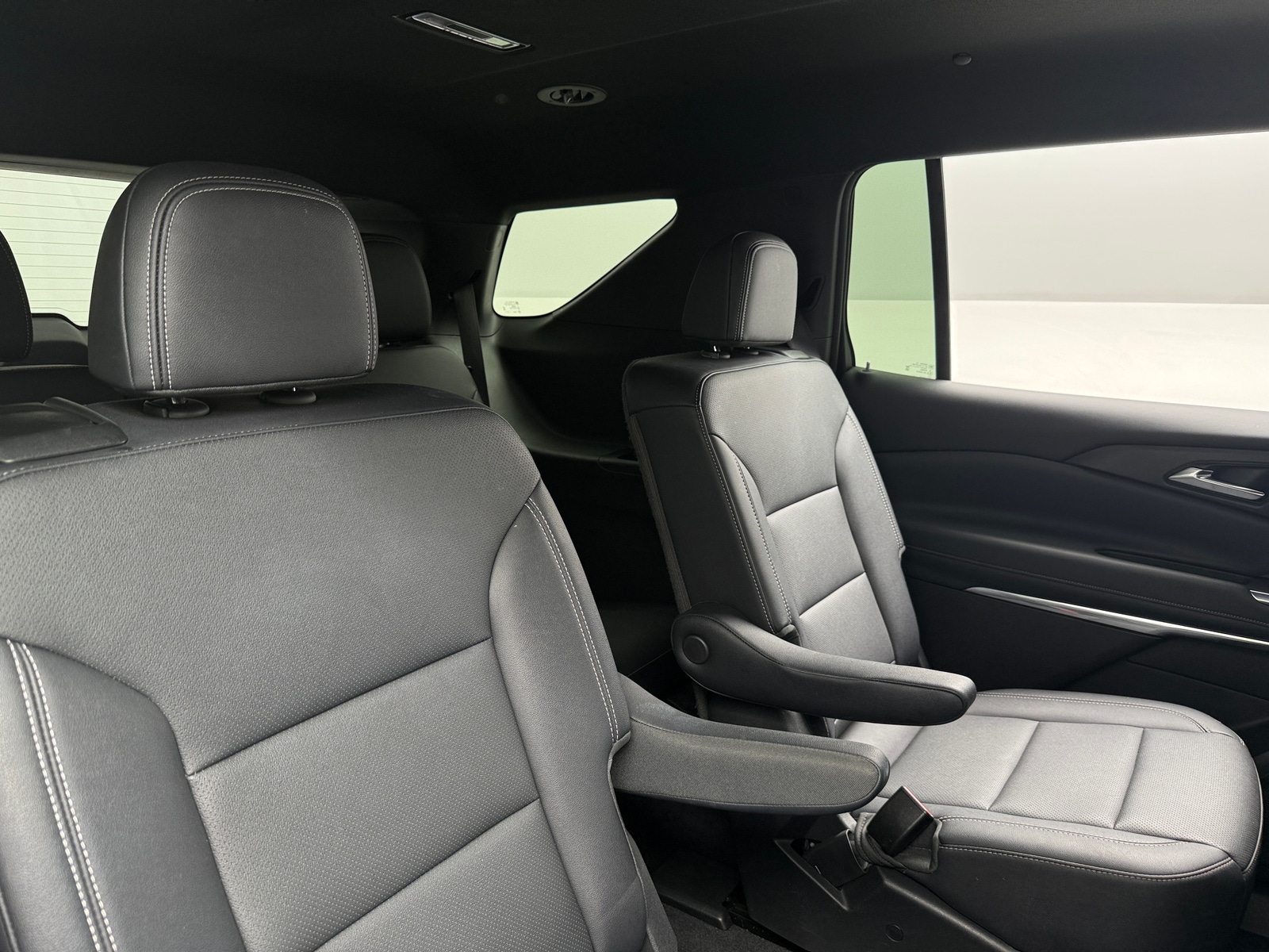 Thumbnail: 2025 Chevrolet Traverse - 5