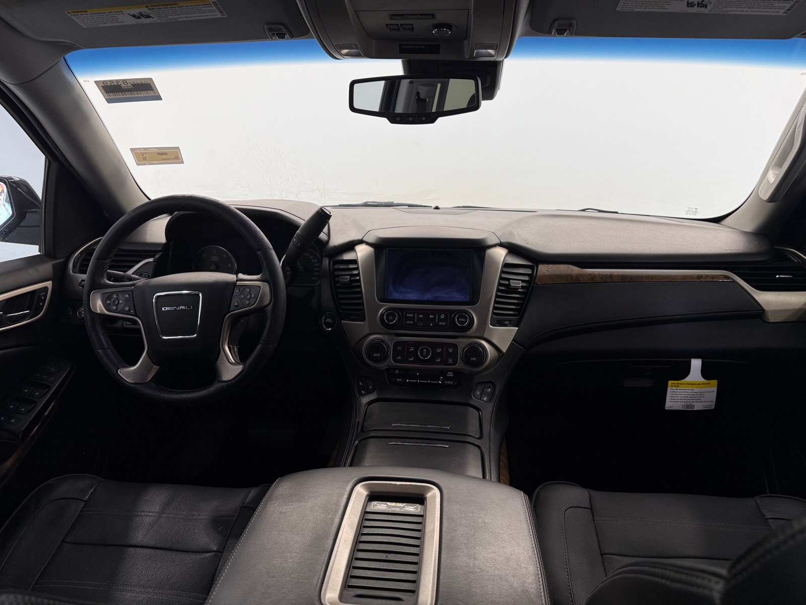 Thumbnail: 2016 GMC Yukon - 2
