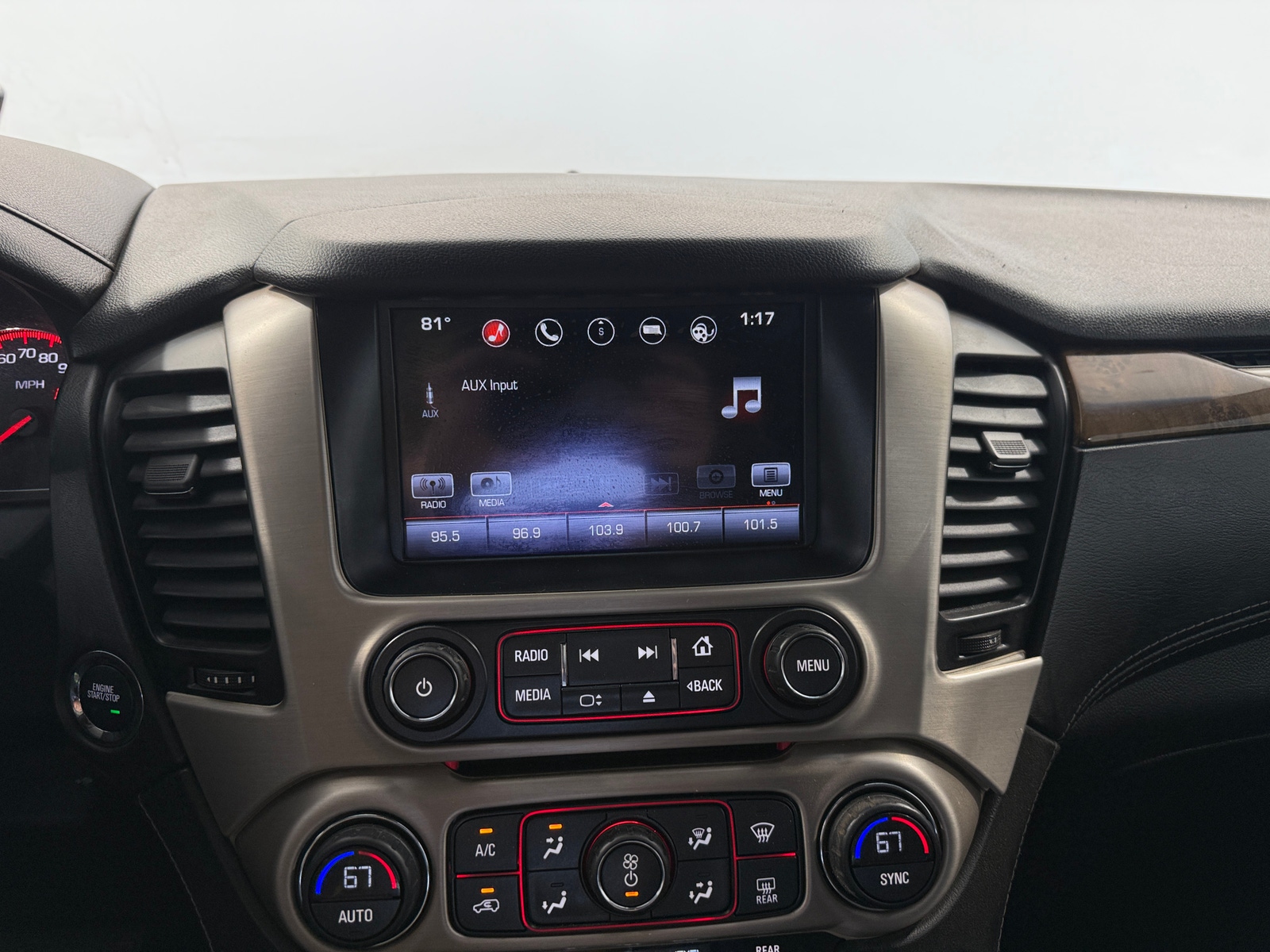 Thumbnail: 2016 GMC Yukon - 3