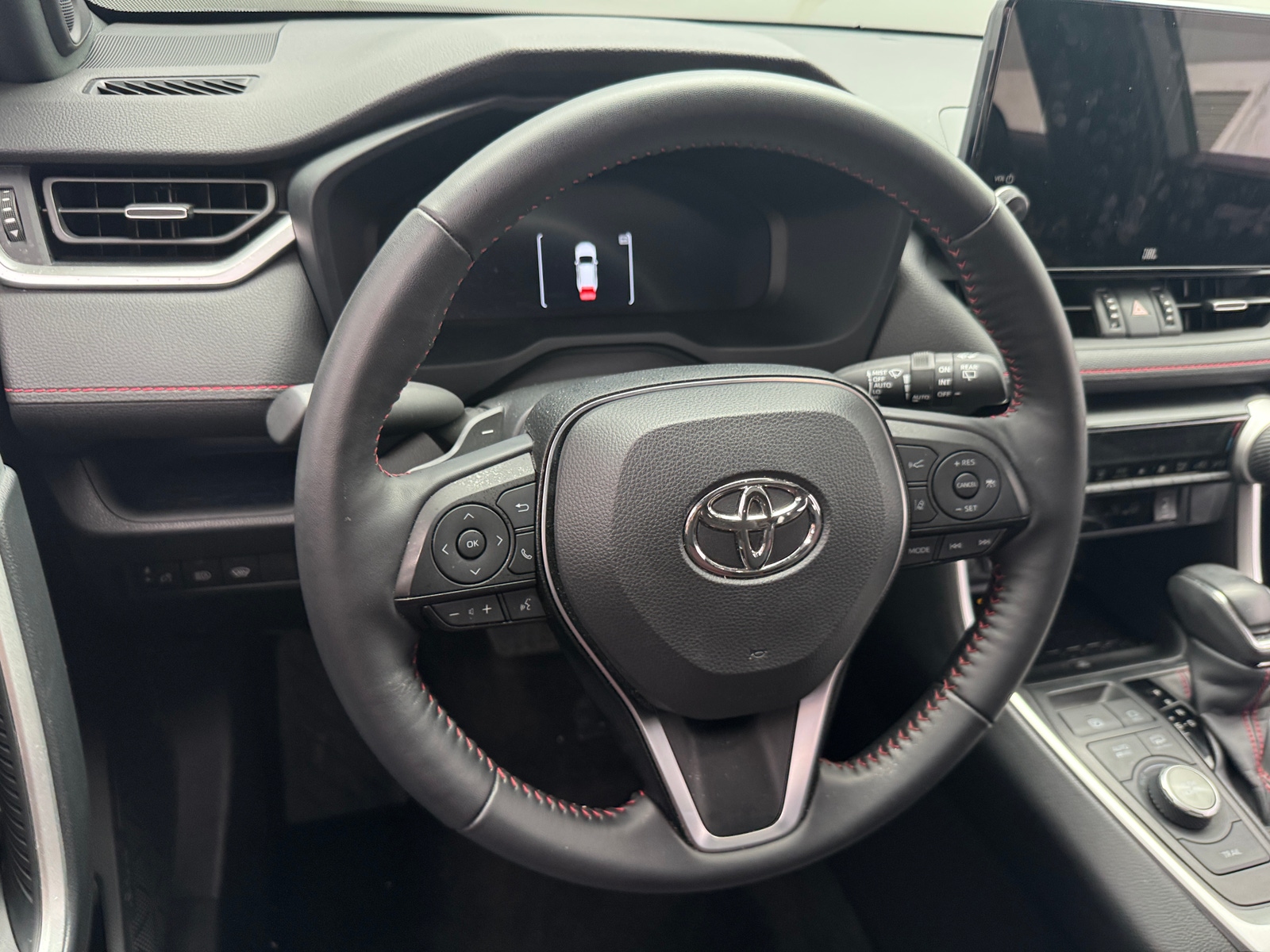 Thumbnail: 2025 Toyota RAV4 - 4