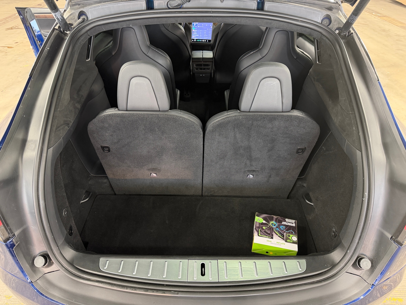 Thumbnail: 2019 Tesla Model X - 6
