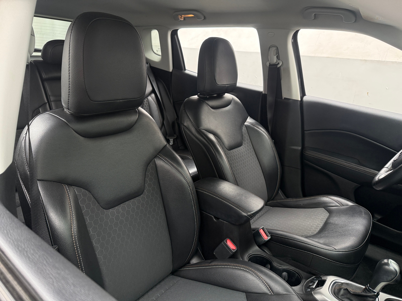 Thumbnail: 2019 Jeep Compass - 2